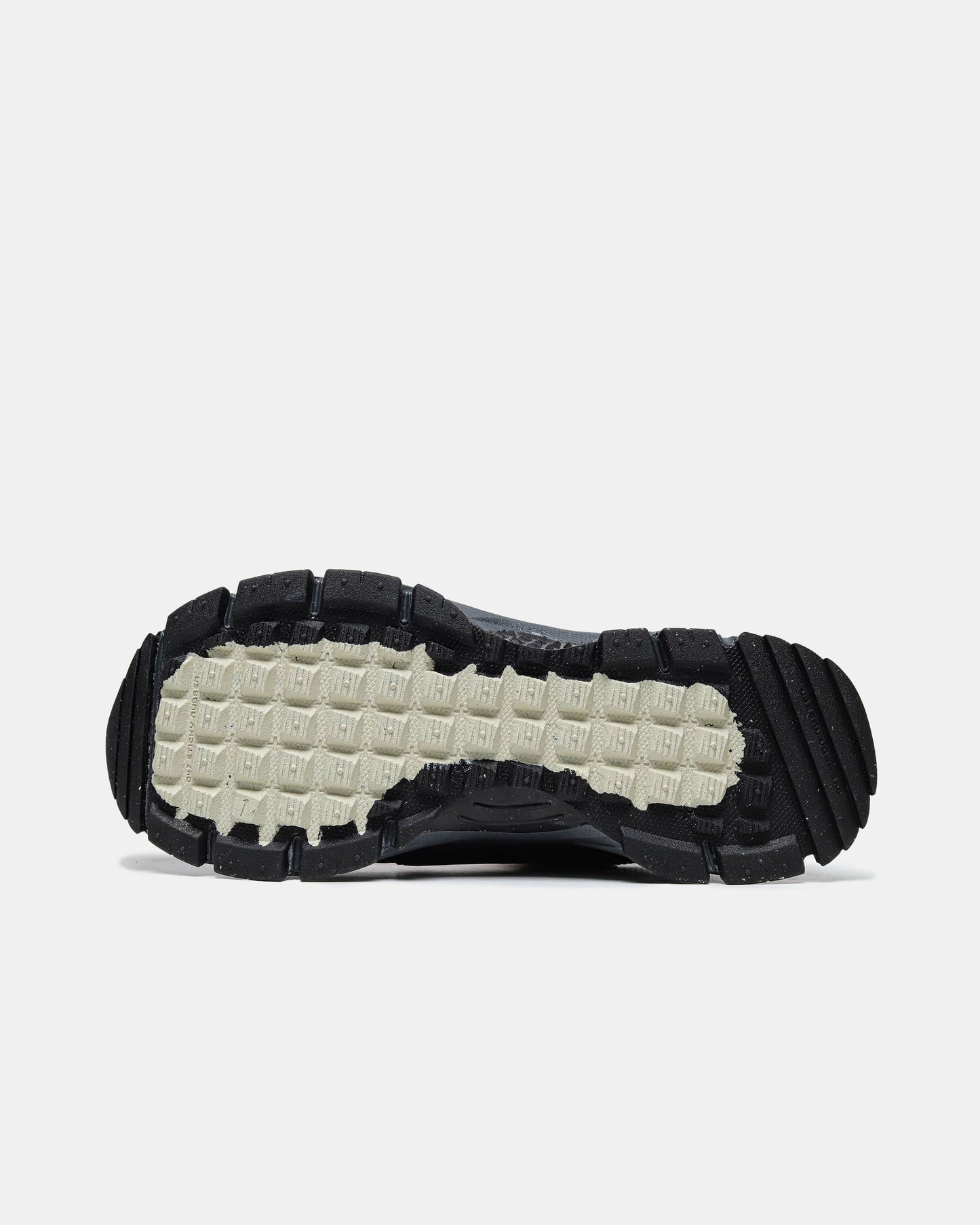 Nike Air Zoom Vomero Roam 'Elemental Pink Anthracite'