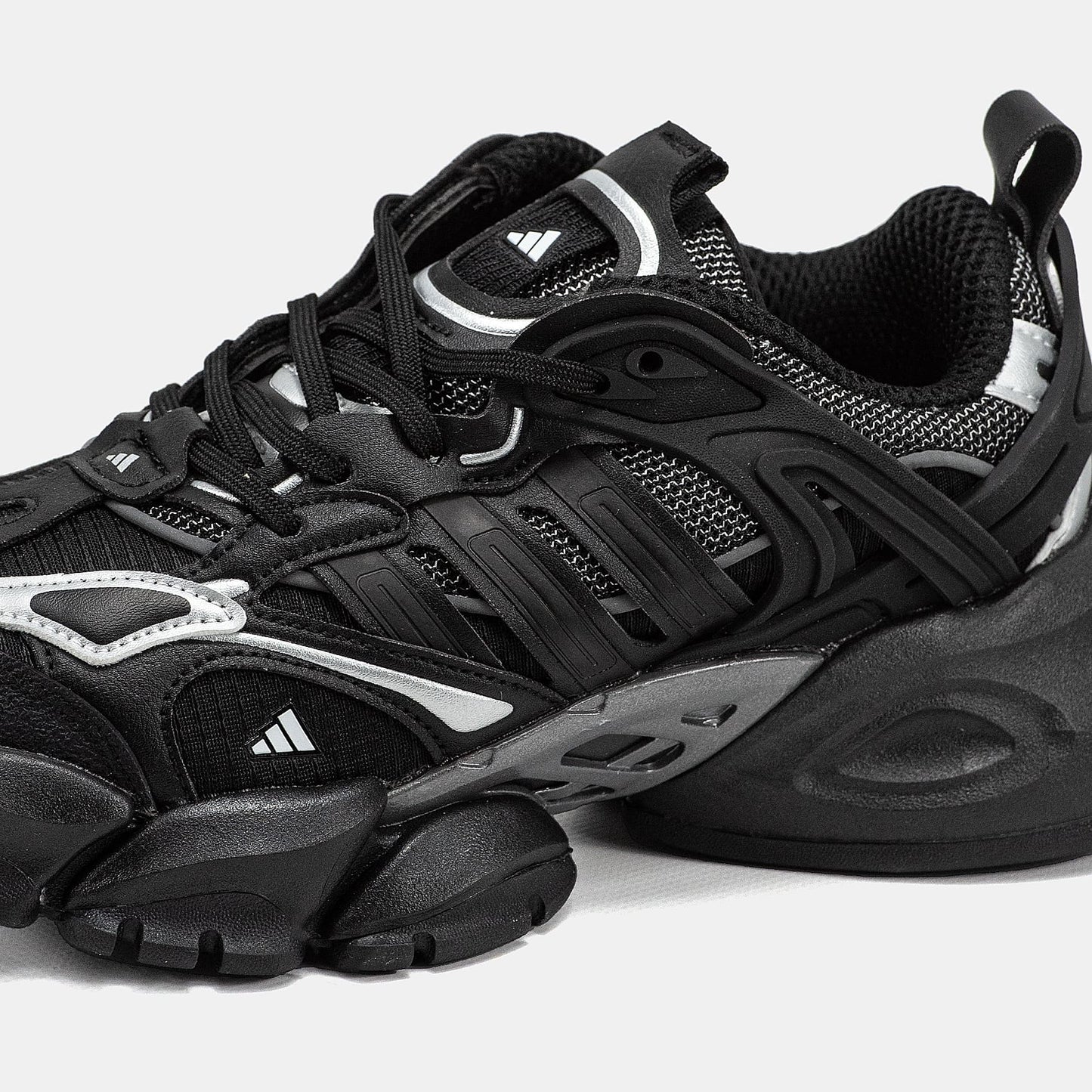 Adidas Vento XLG Black