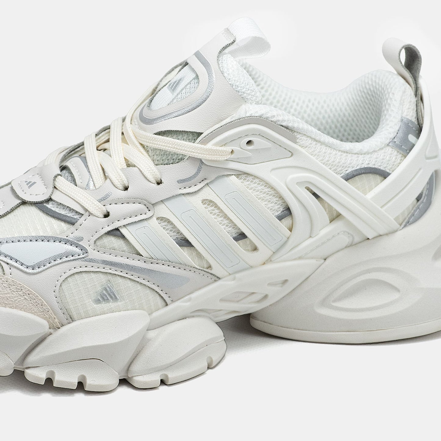 Adidas Vento XLG All White