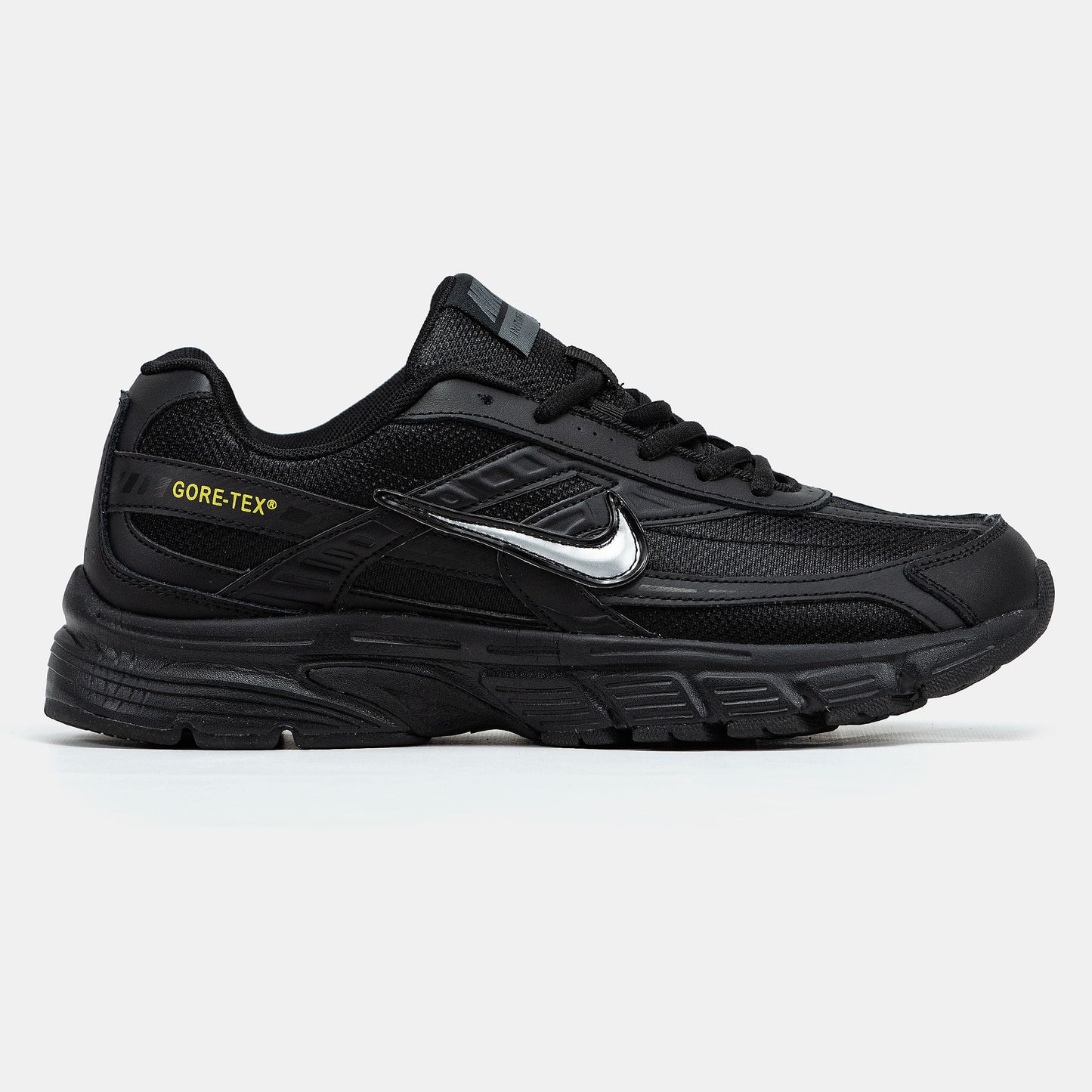 Nike Initiator Black White Logo Gore-Tex