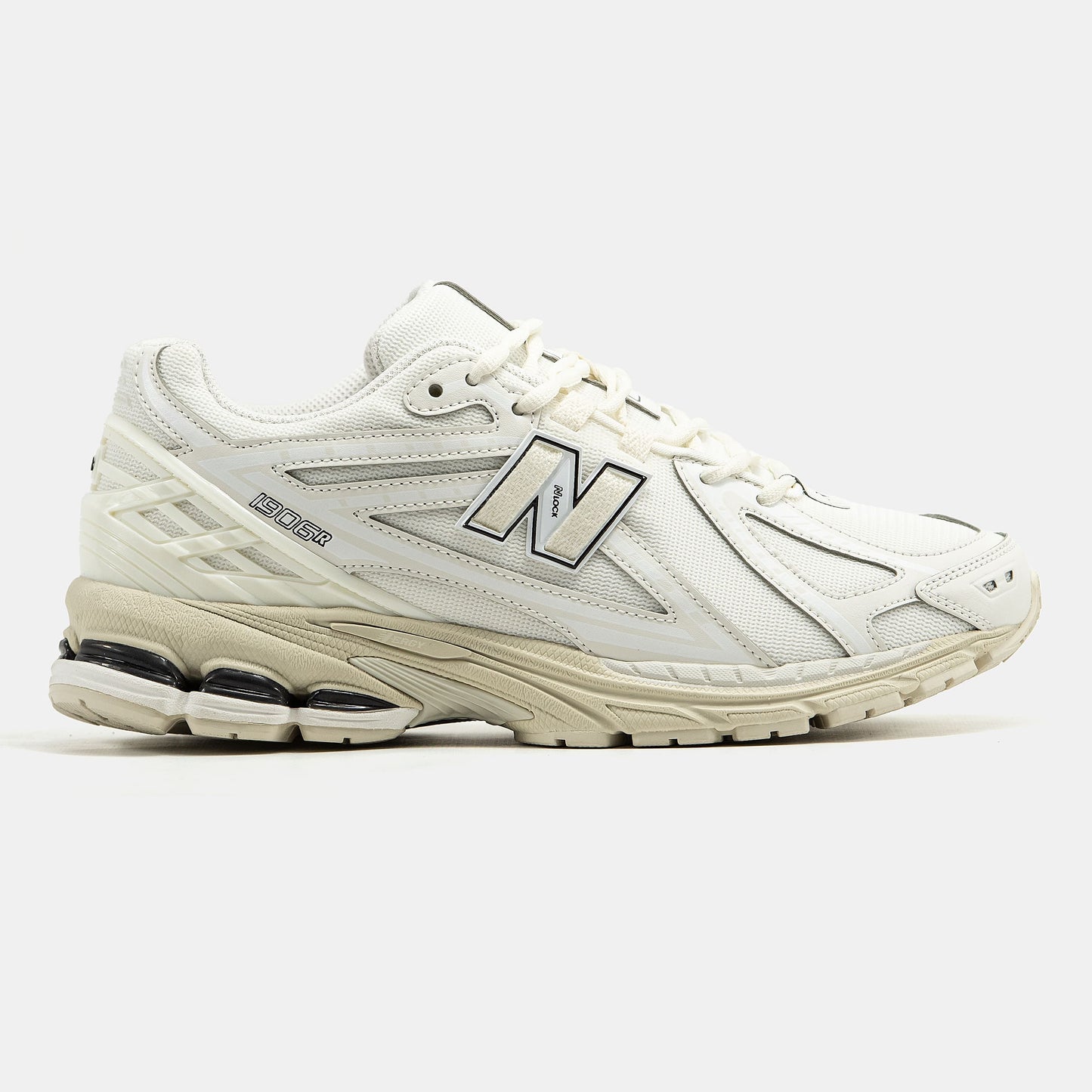 New Balance 1906R Cream