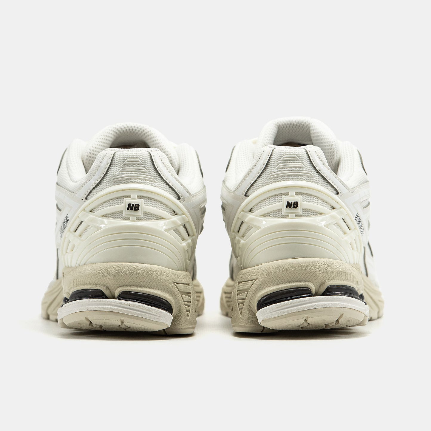 New Balance 1906R Cream