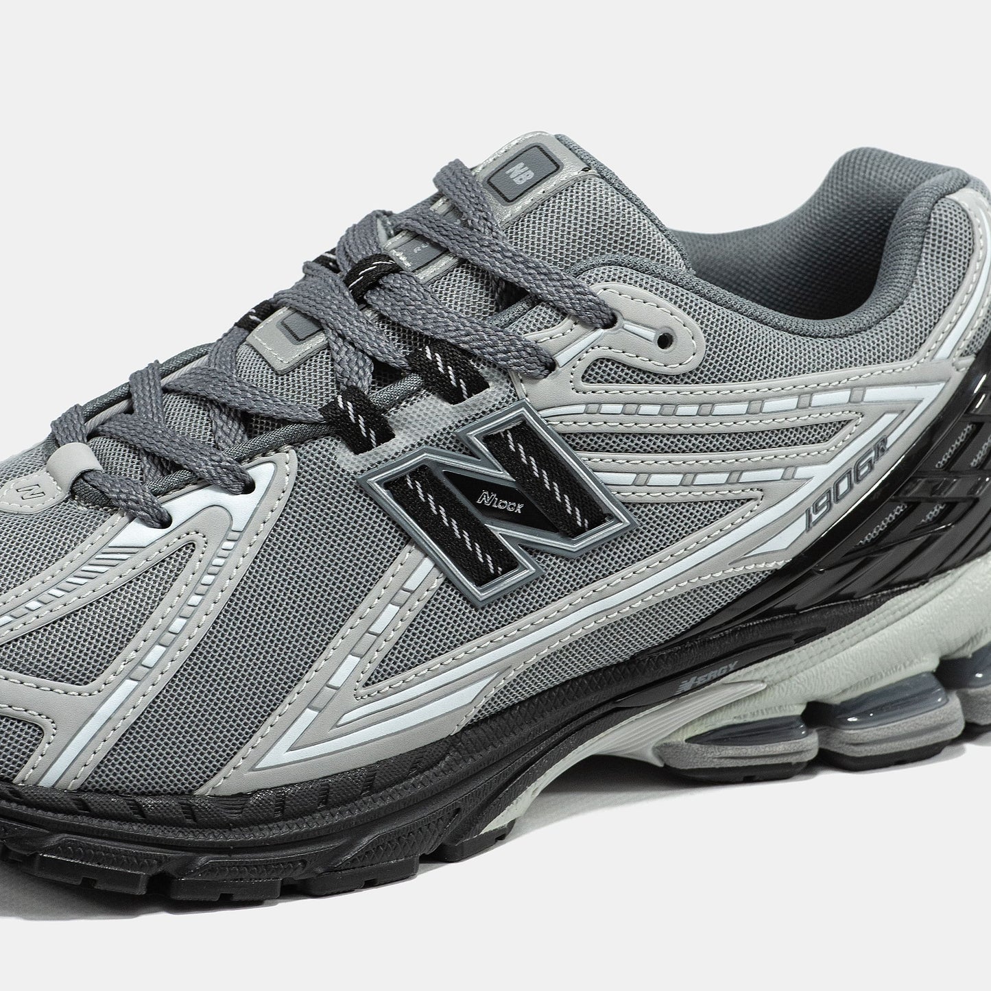 New Balance 1906R All Grey Black