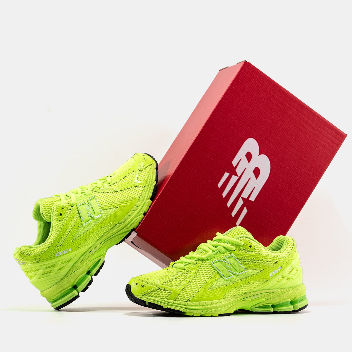 New Balance 1906R Neon