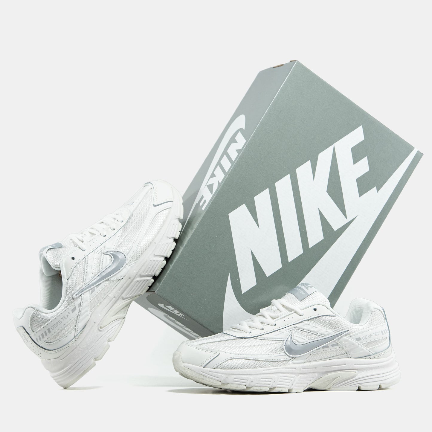 Nike Initiator All White Gore-Tex