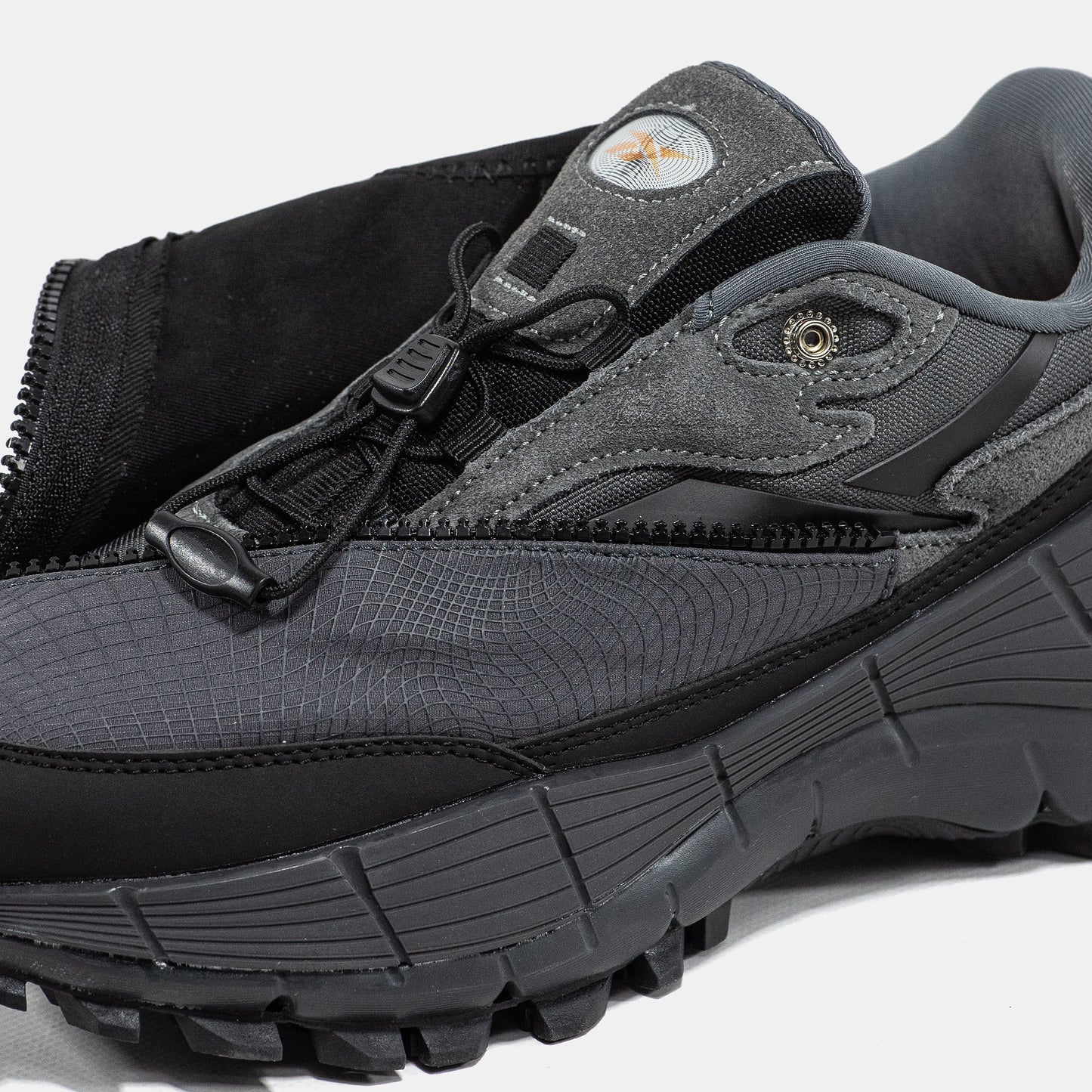Reebok Zig Kinetica 2.5 Edge x Spyder Grey
