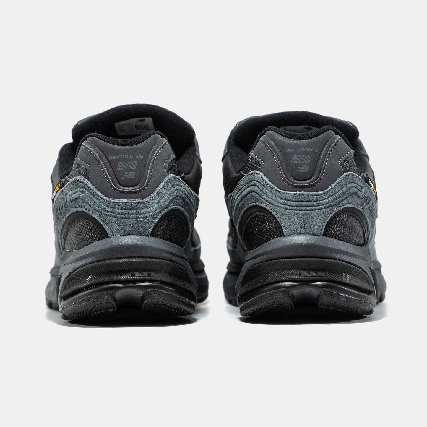 New Balance 2010 Dark Grey Cordura Termo