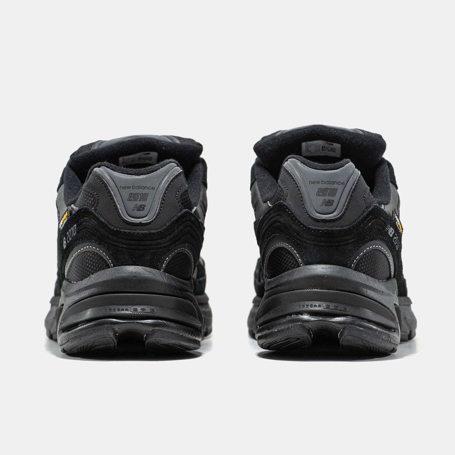 New Balance 2010 Black Cordura Termo