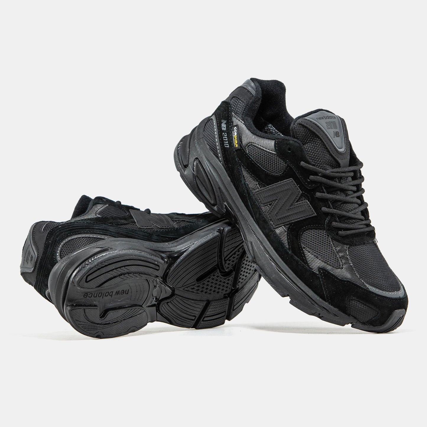 New Balance 2010 Black Cordura Termo