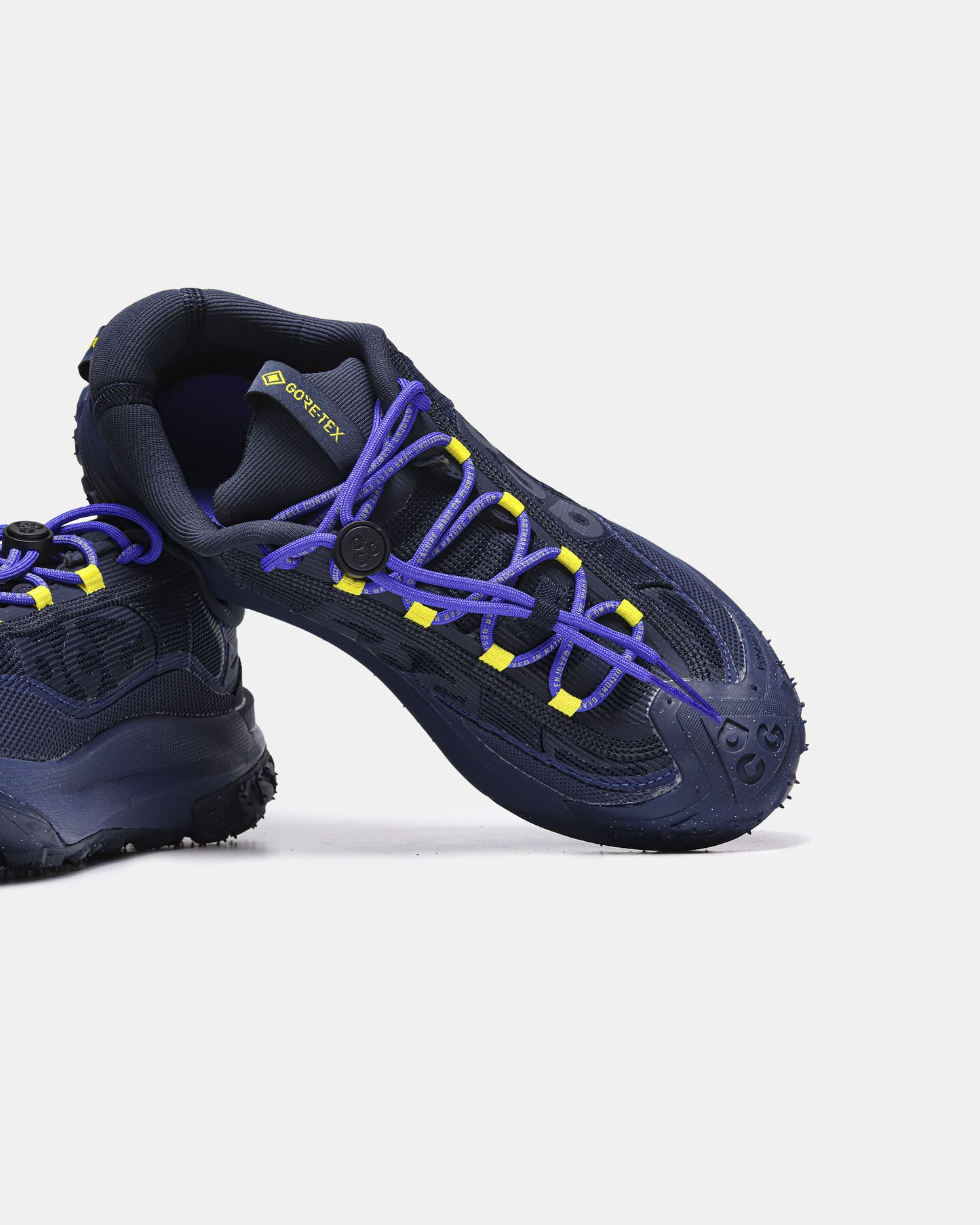Nike ACG Mountain Fly 2 Low Dark Obsidian