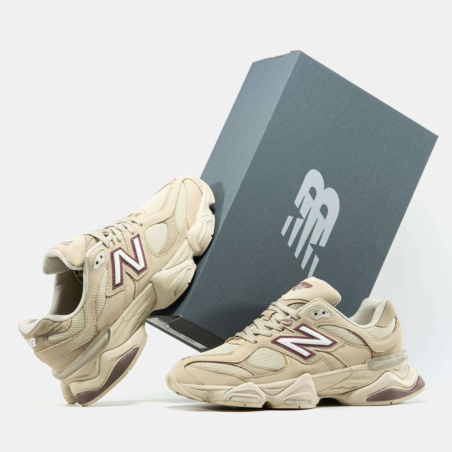 New Balance 9060 Leather Beige