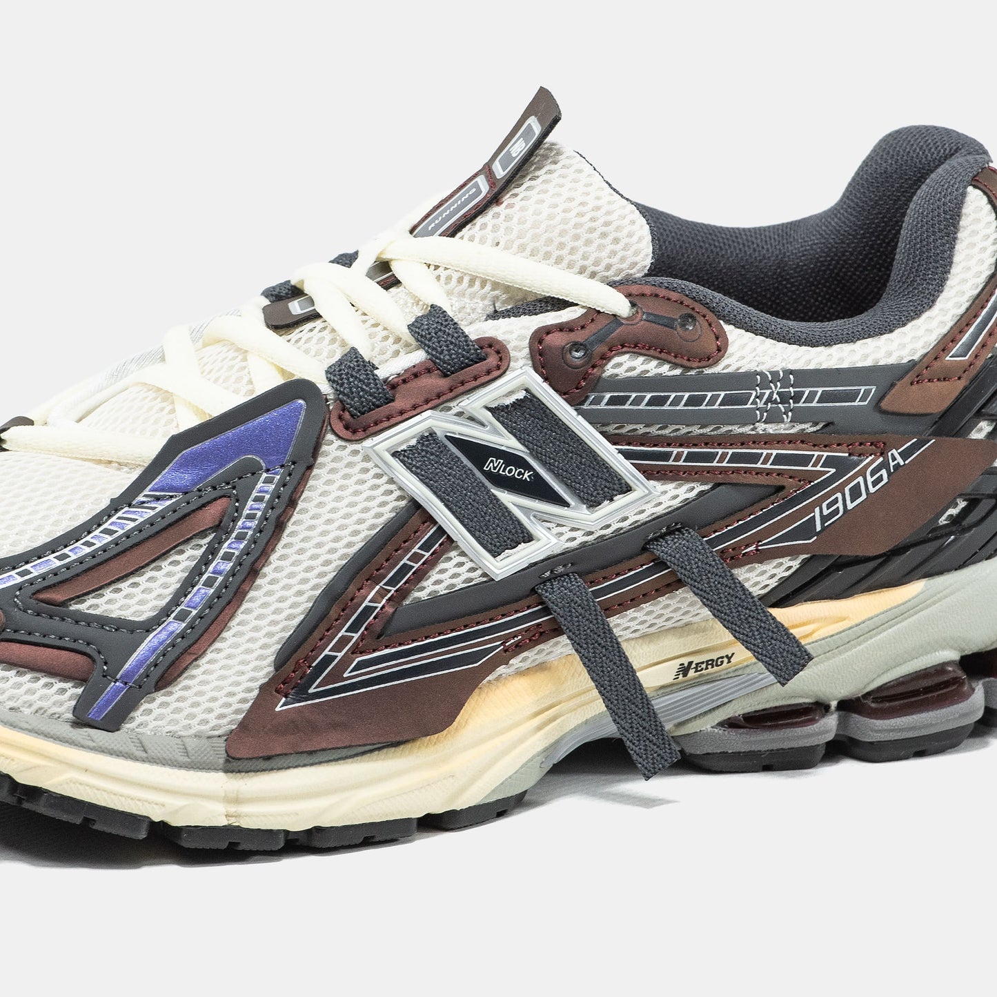 New Balance 1906A Beige Brown