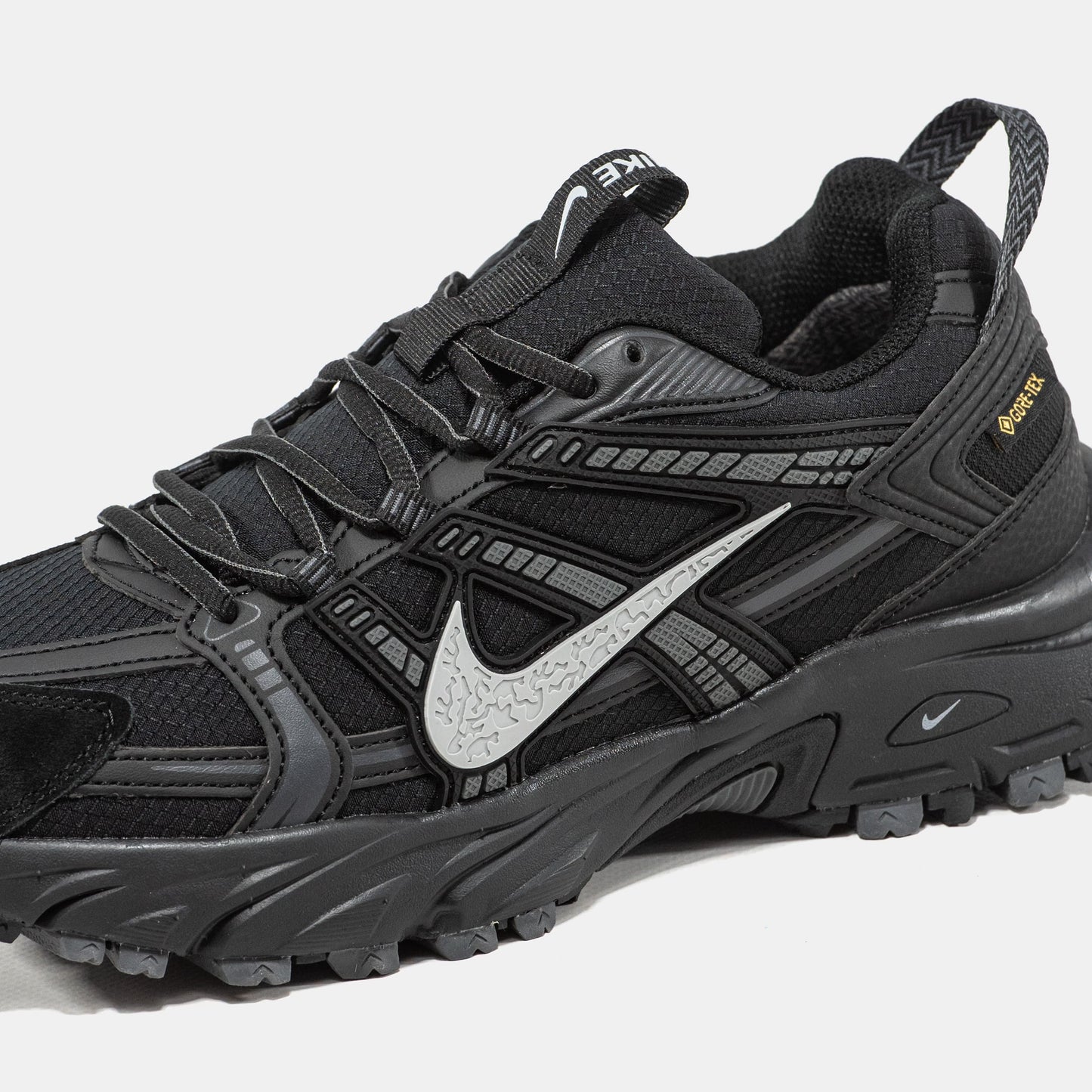 Nike V2K Runtekk Gore-Tex Black White Logo Termo