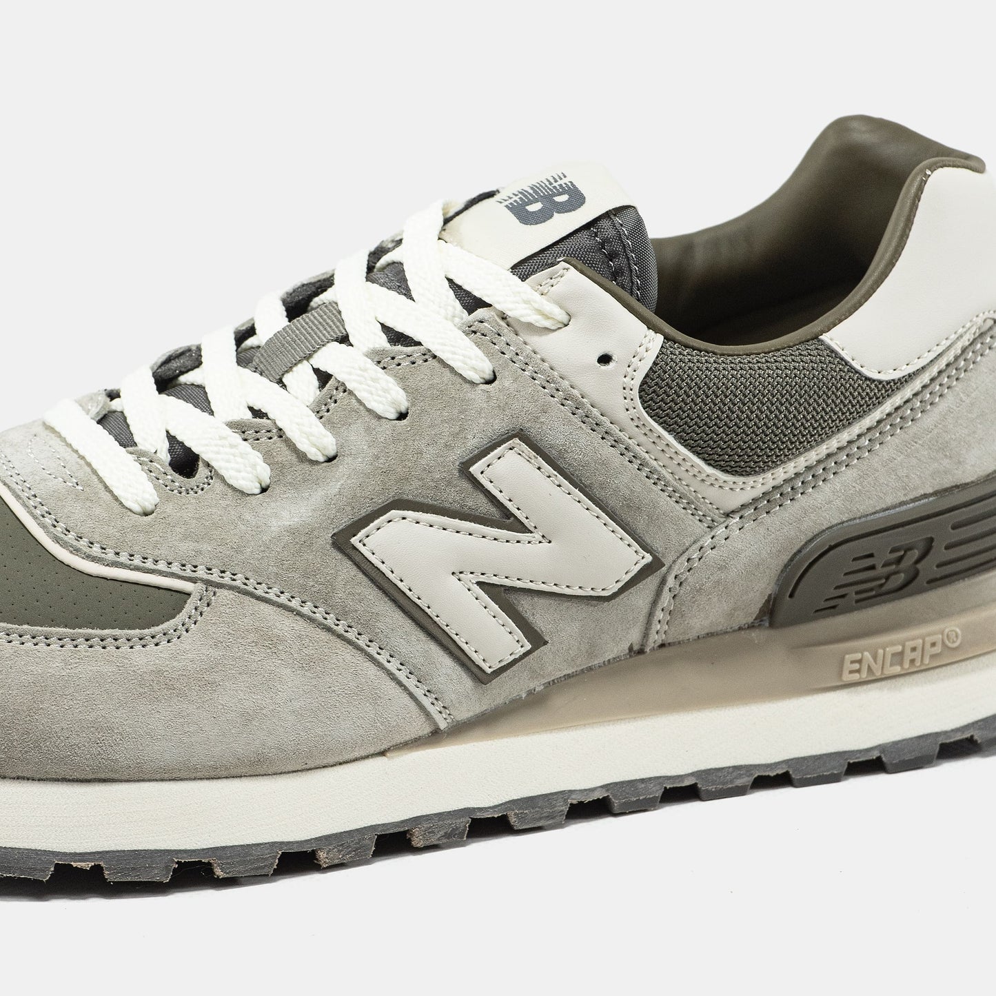 New Balance 574 Beige Brown