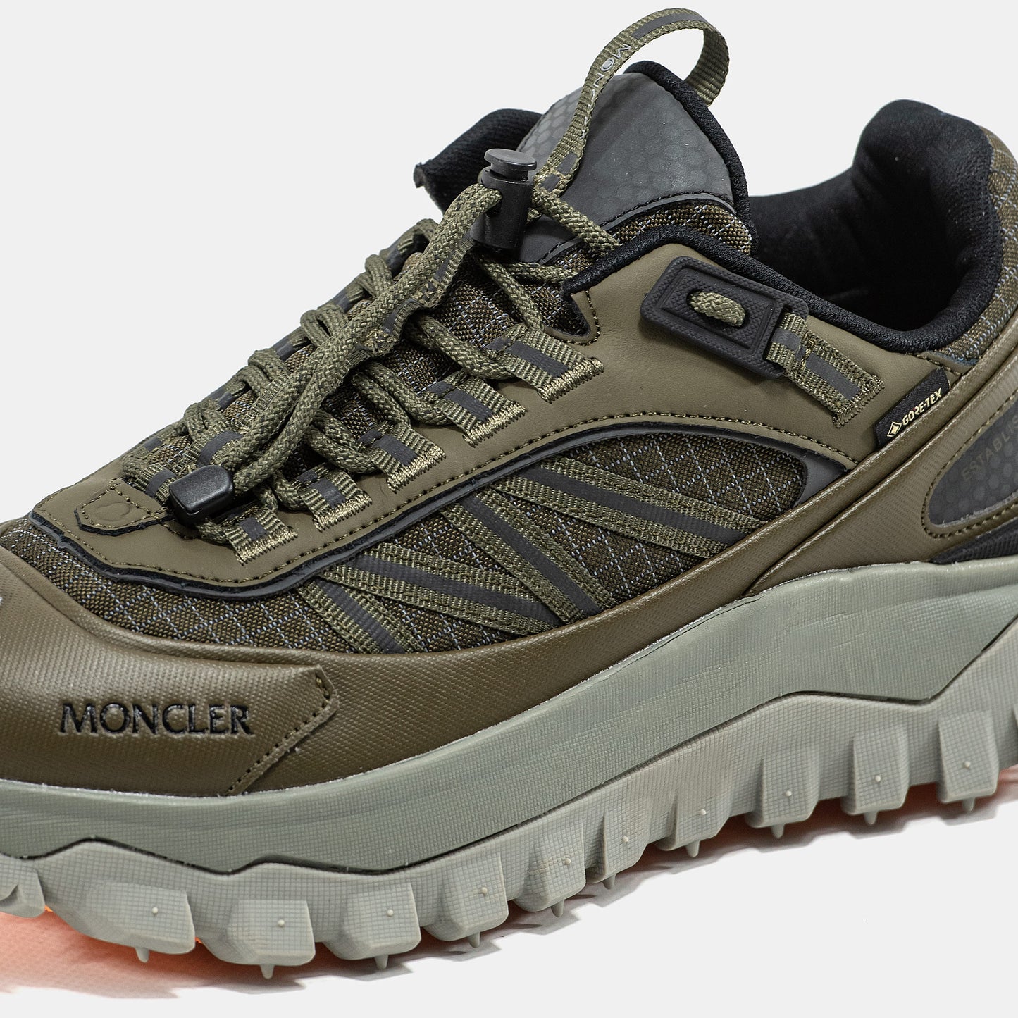 Moncler Trailgrip Gore-Tex Haki