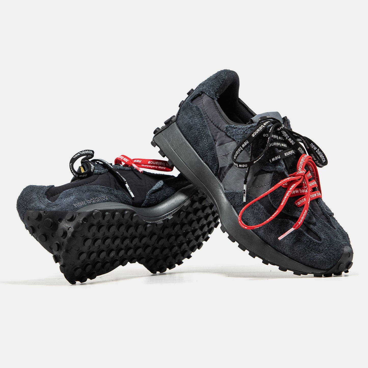 New Balance 327 Black Grey Red