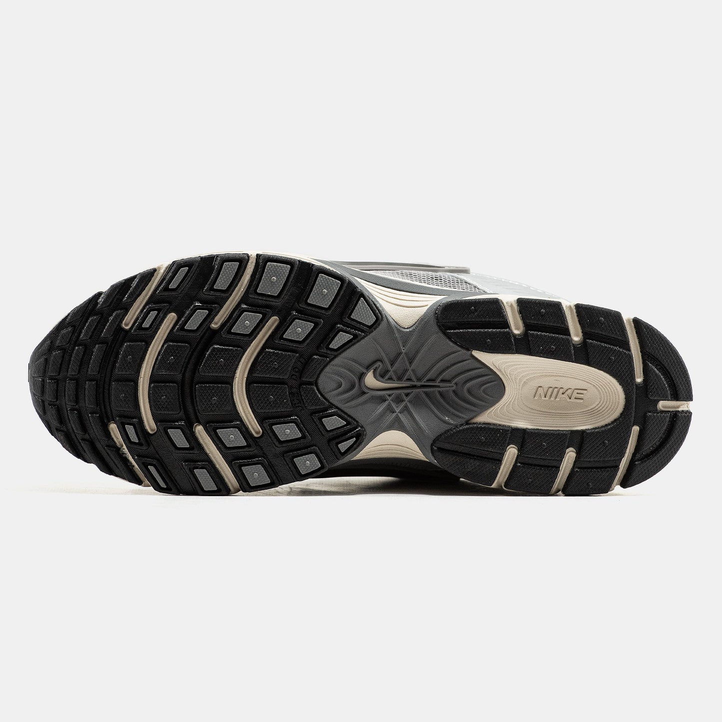 Nike V5 RNR All Grey / Cement Grey Fog Light Orewood Brown