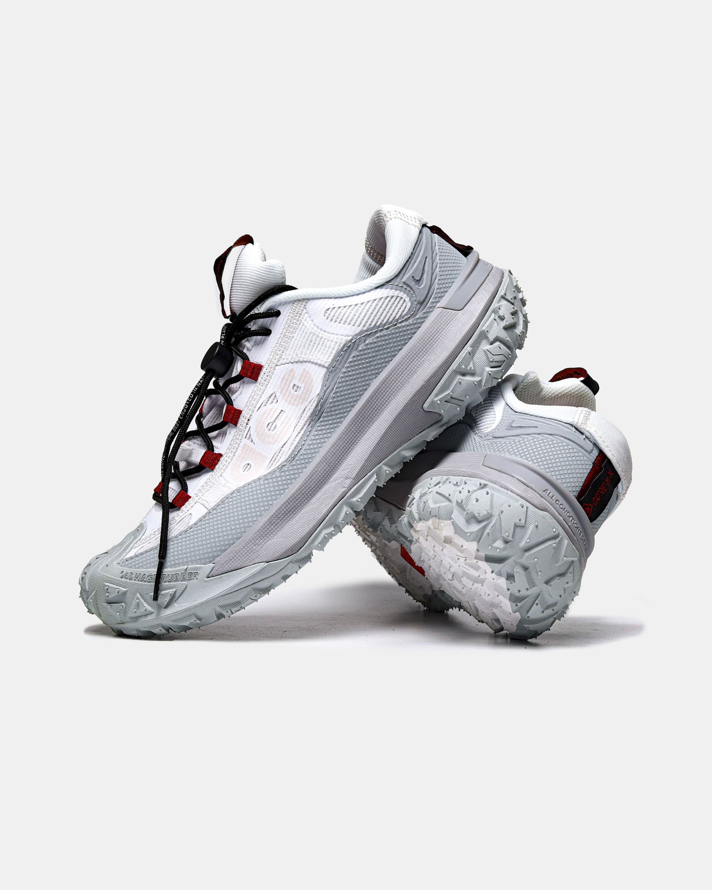 Nike ACG Mountain Fly 2 Low GTX Beige Dark Smoke Grey