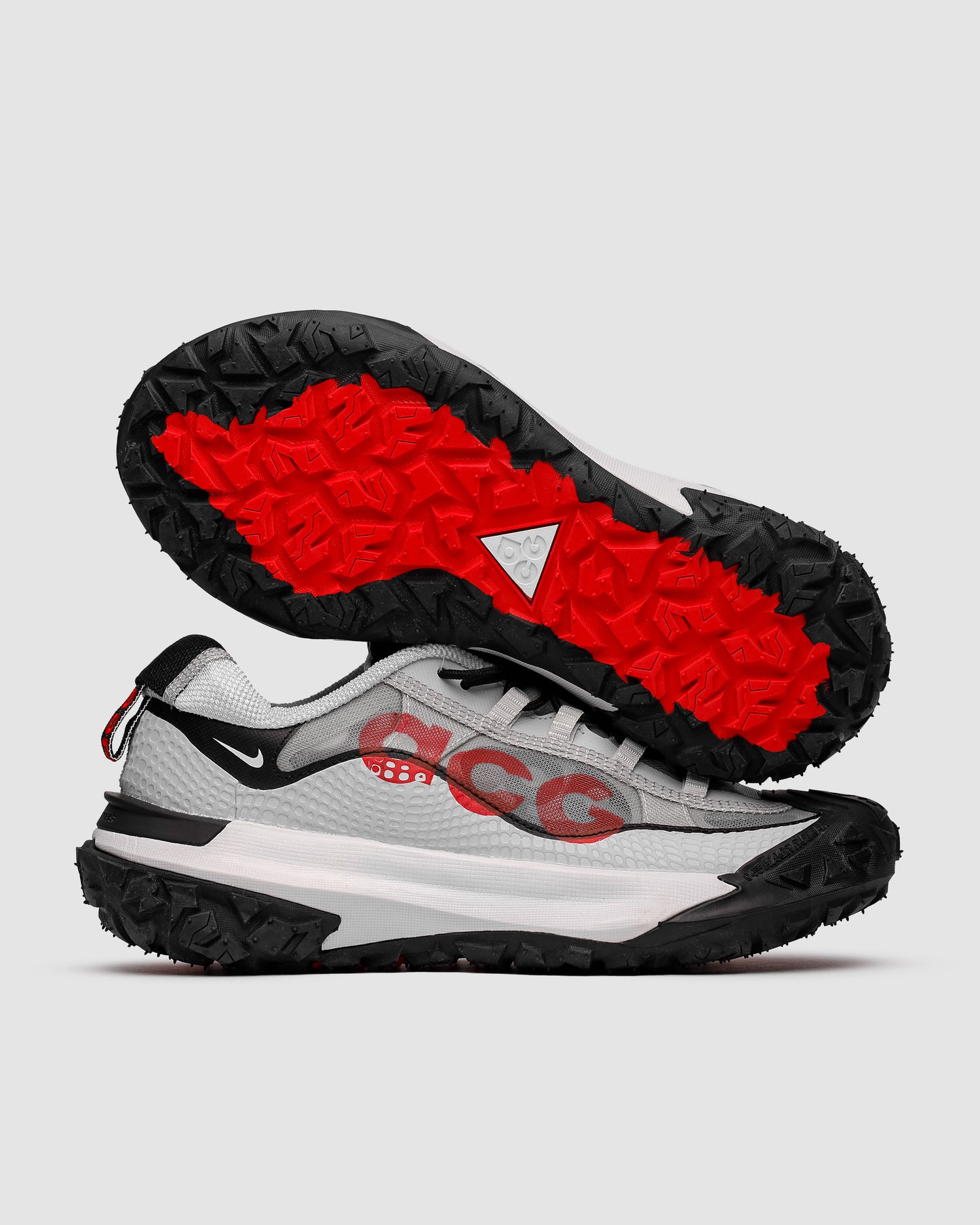 Nike ACG Mountain Fly 2 Low Grey Red