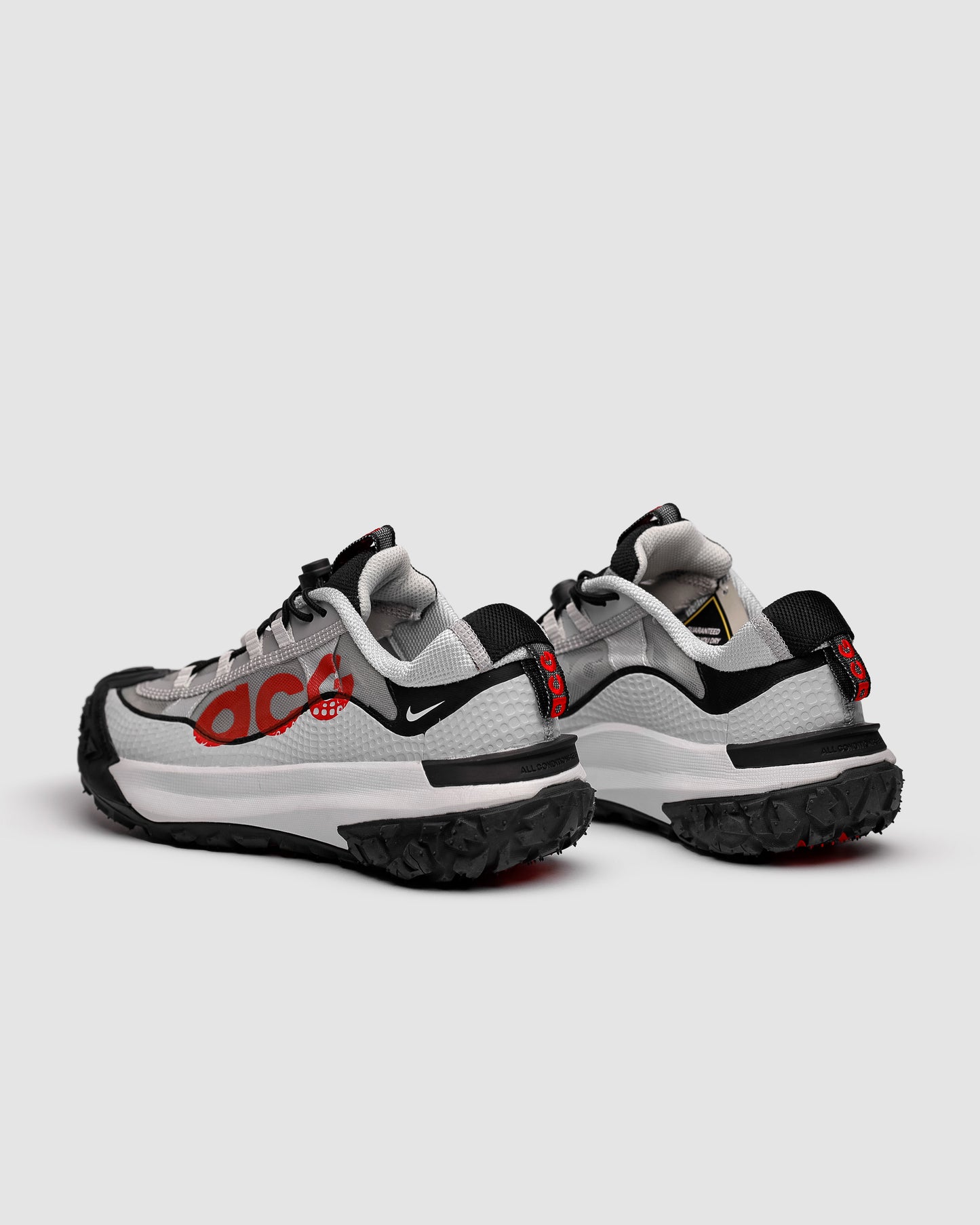 Nike ACG Mountain Fly 2 Low Grey Red