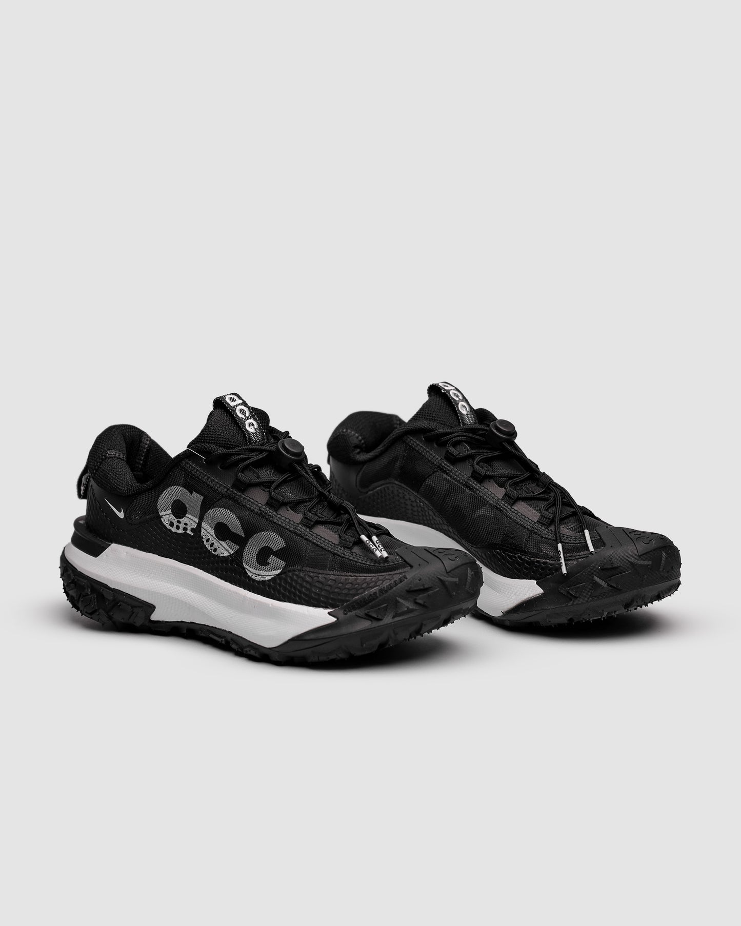 Nike ACG Mountain Fly 2 Low Black White