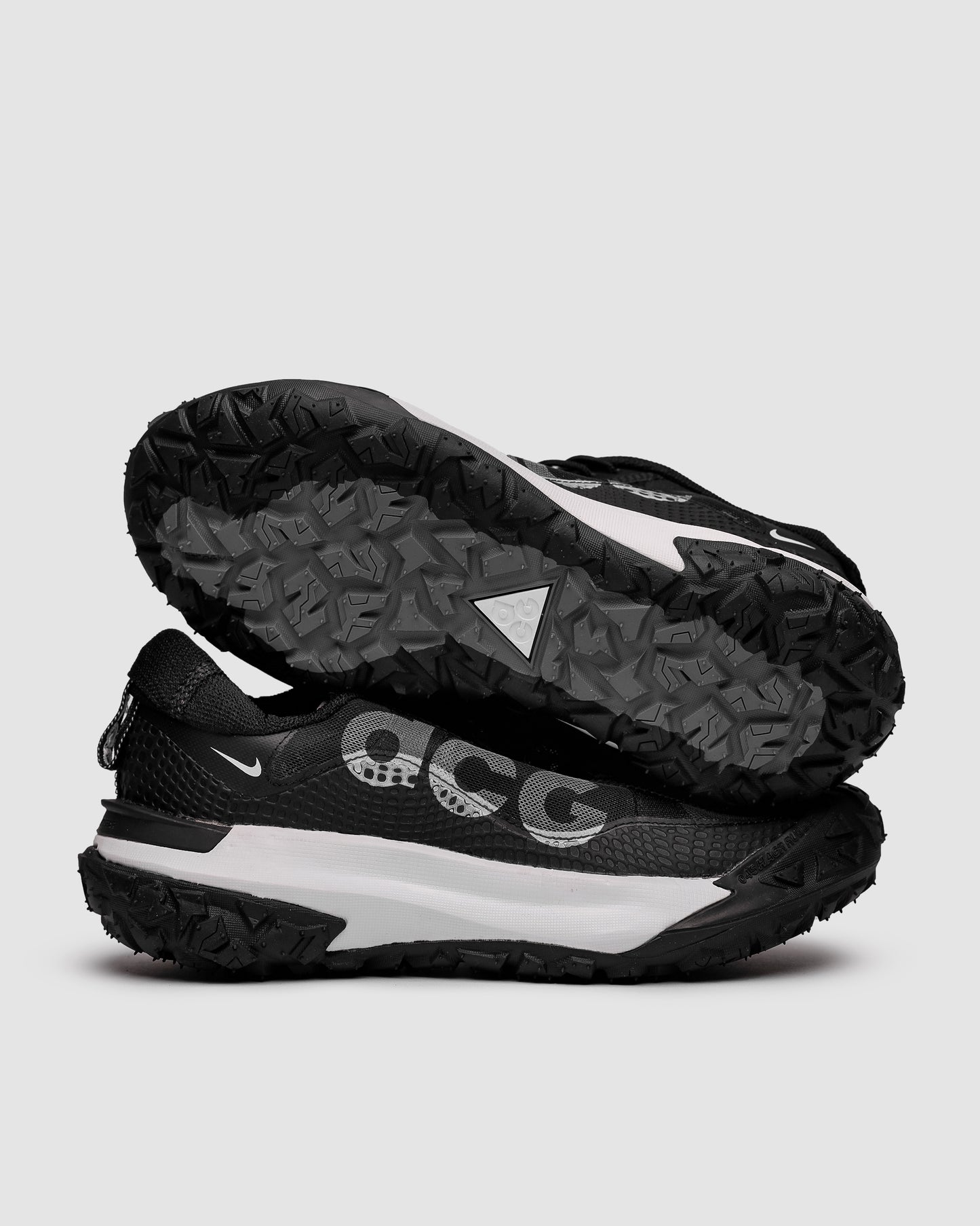 Nike ACG Mountain Fly 2 Low Black White