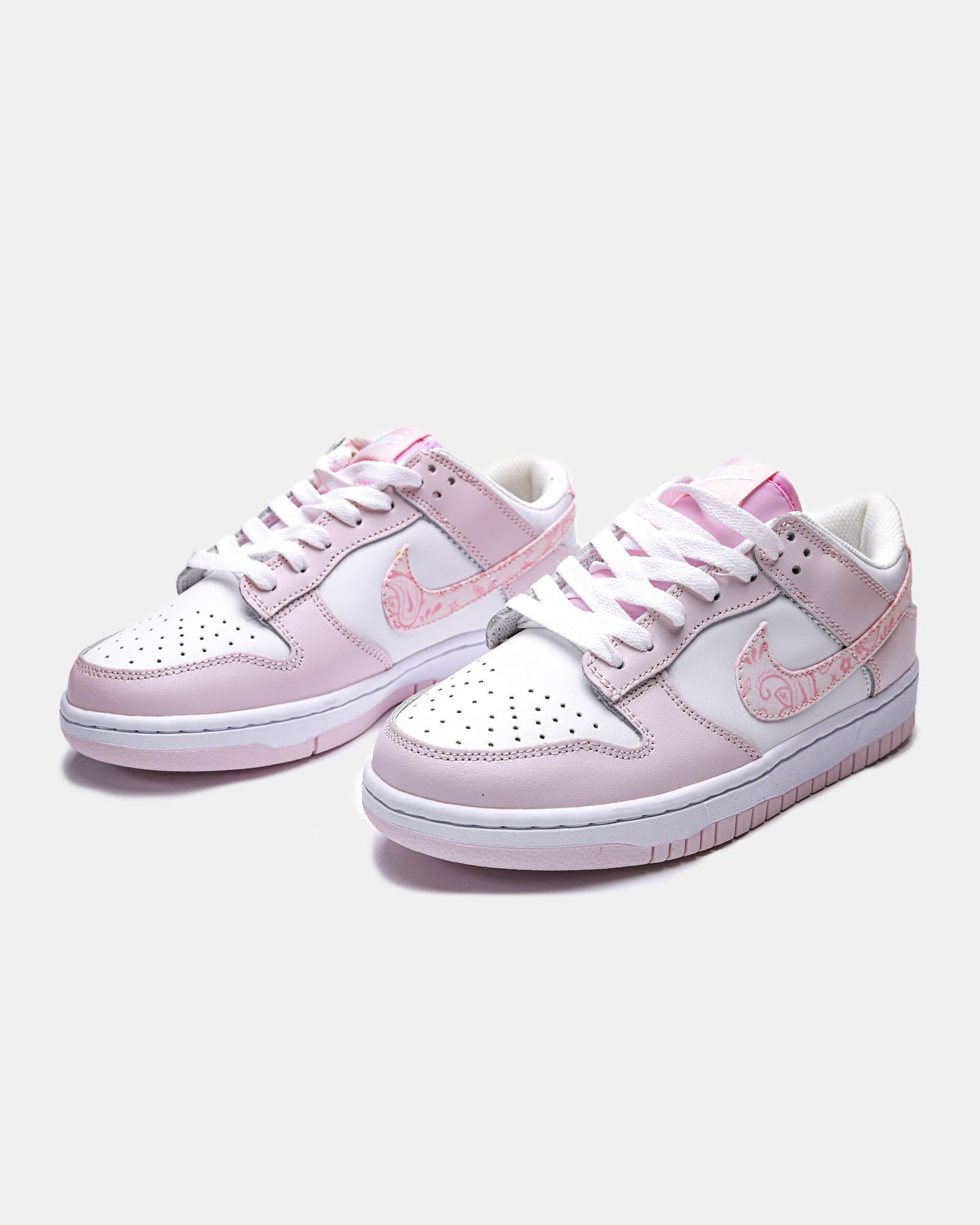 Nike SB Dunk Low Pink Paisley