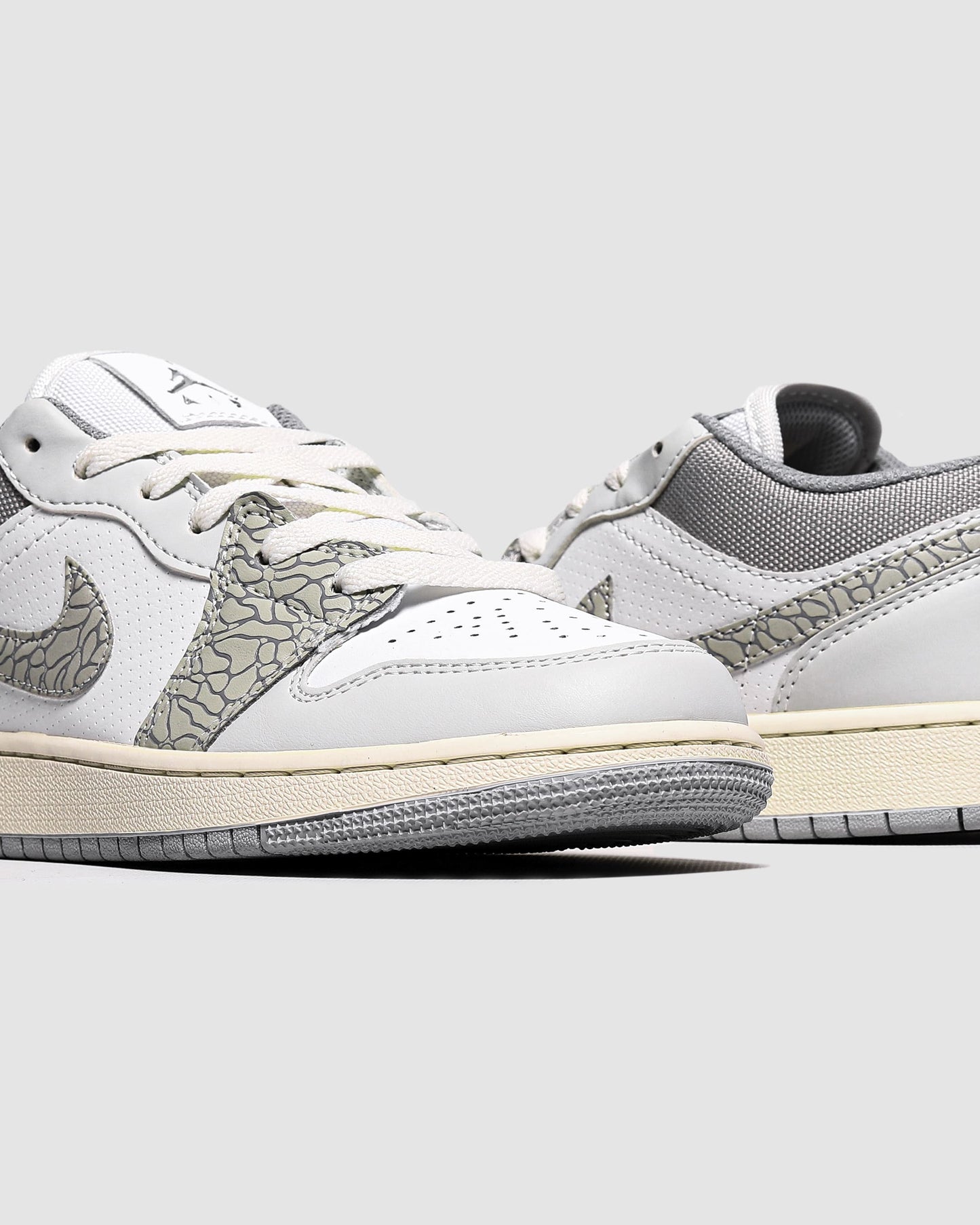Nike Air Jordan 1 Low Elephant Print