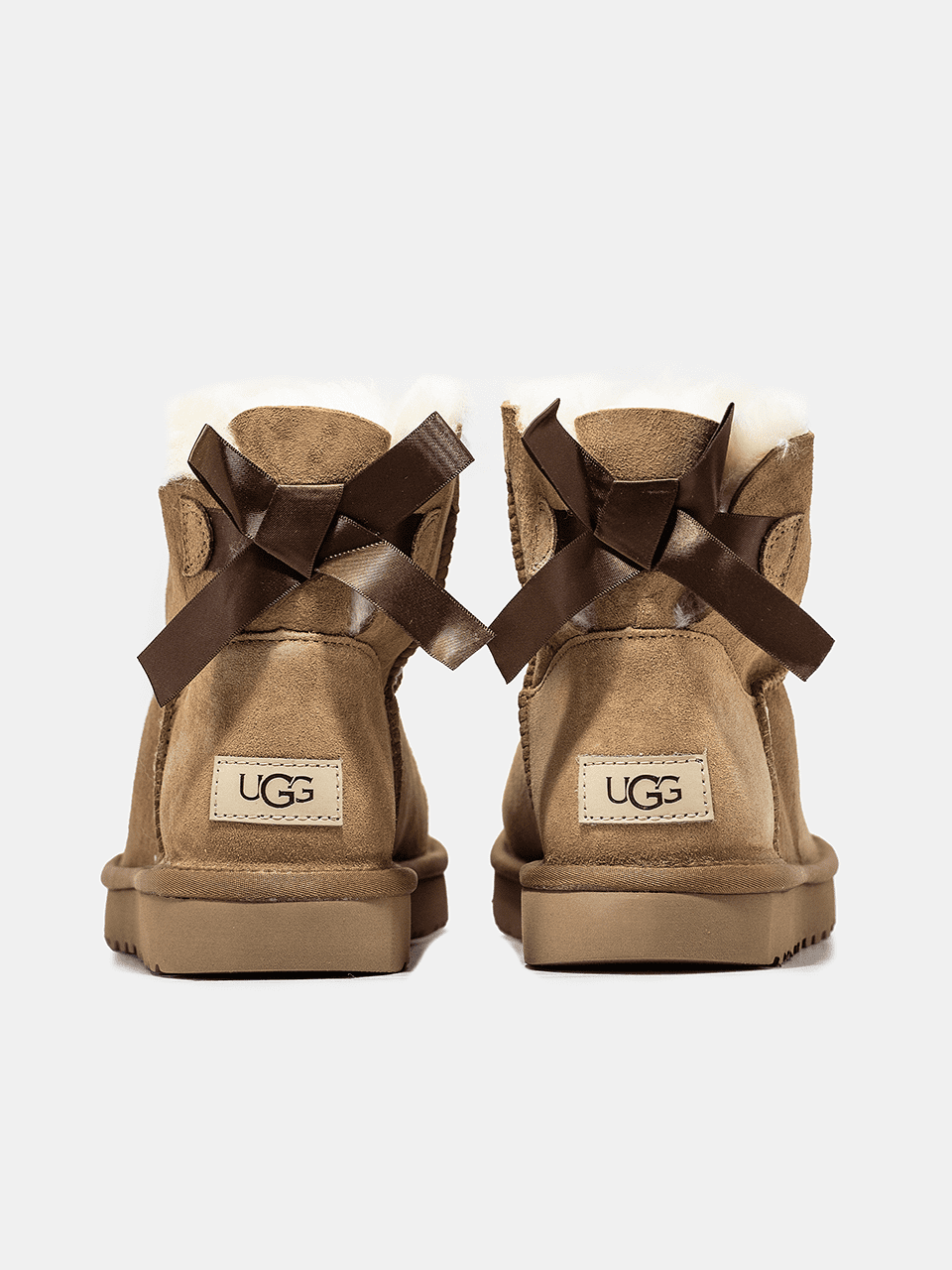 UGG Classic Mini Bailey Bow Beige