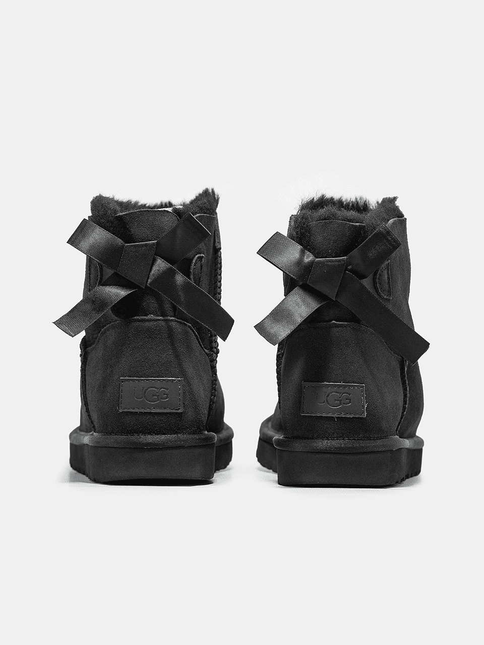 UGG Classic Mini Bailey Bow Black