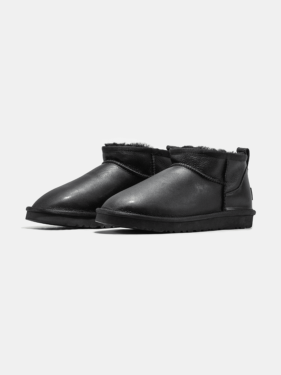 UGG Classic Ultra Mini Black