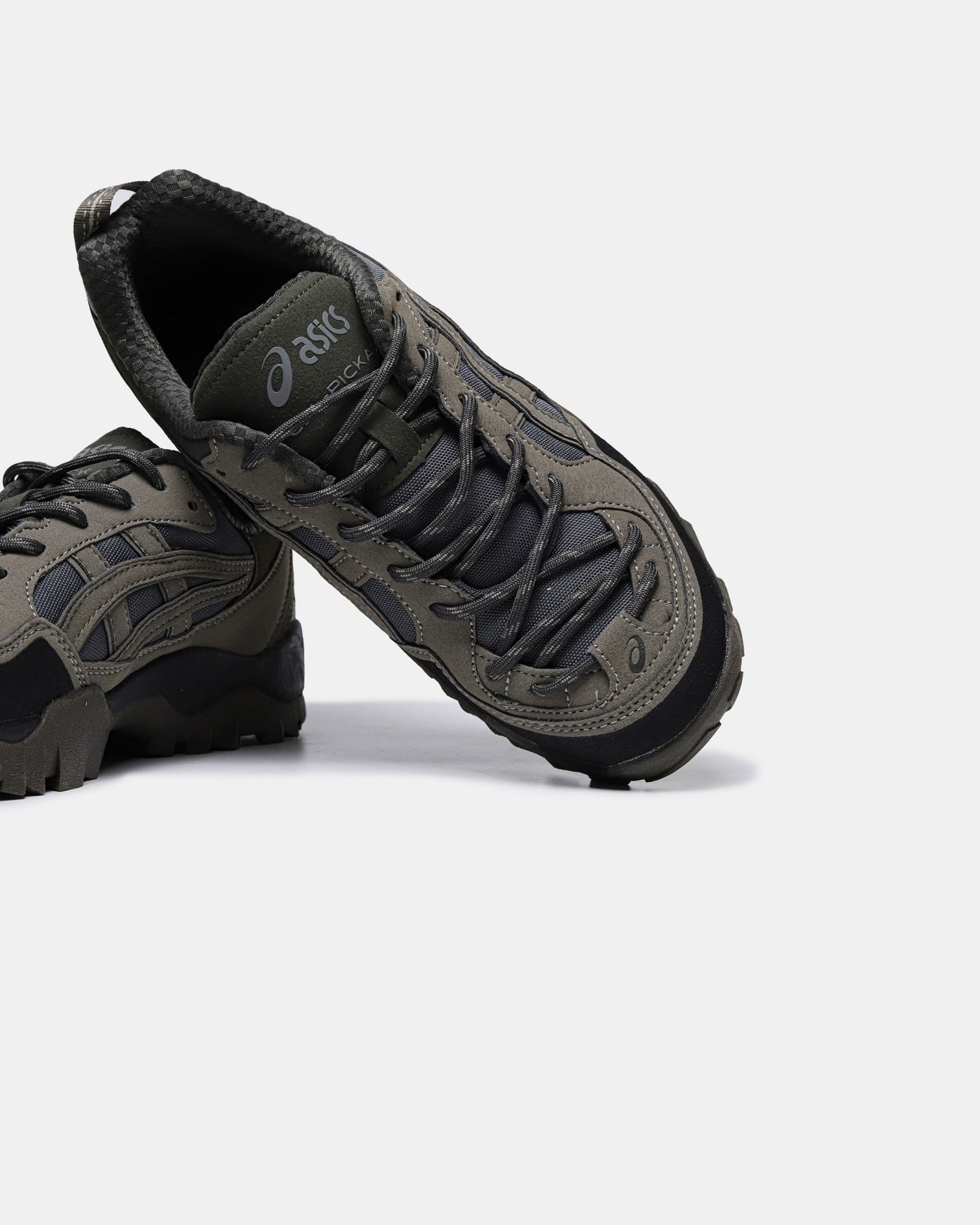 Asics Gel-Pickax Volcanic Grey