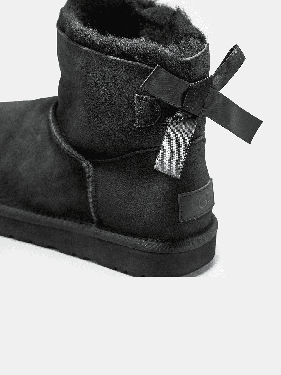 UGG Classic Mini Bailey Bow Black