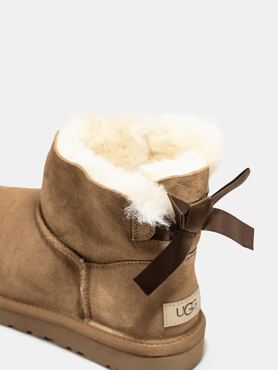 UGG Classic Mini Bailey Bow Beige