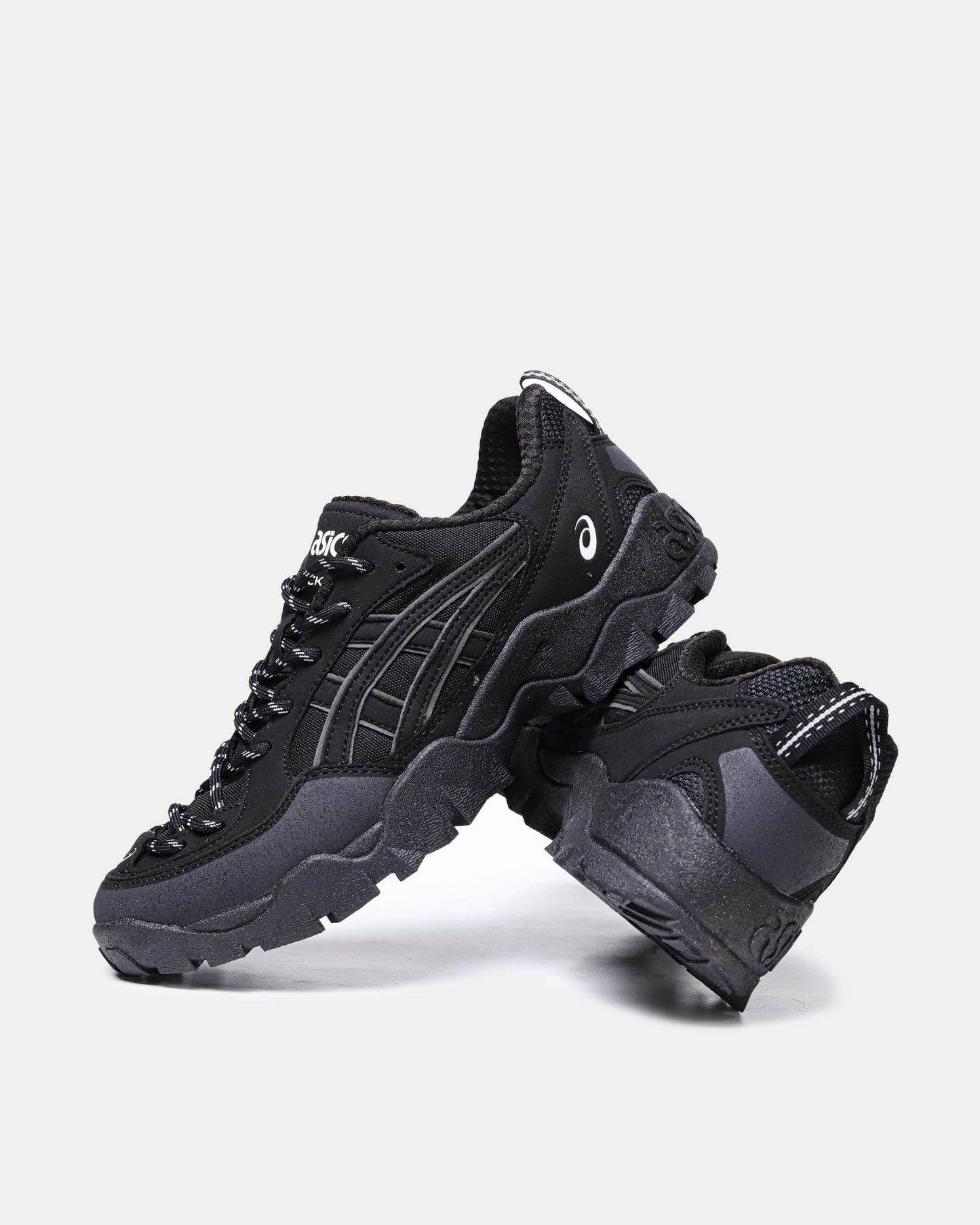 Asics Gel-Pickax Black