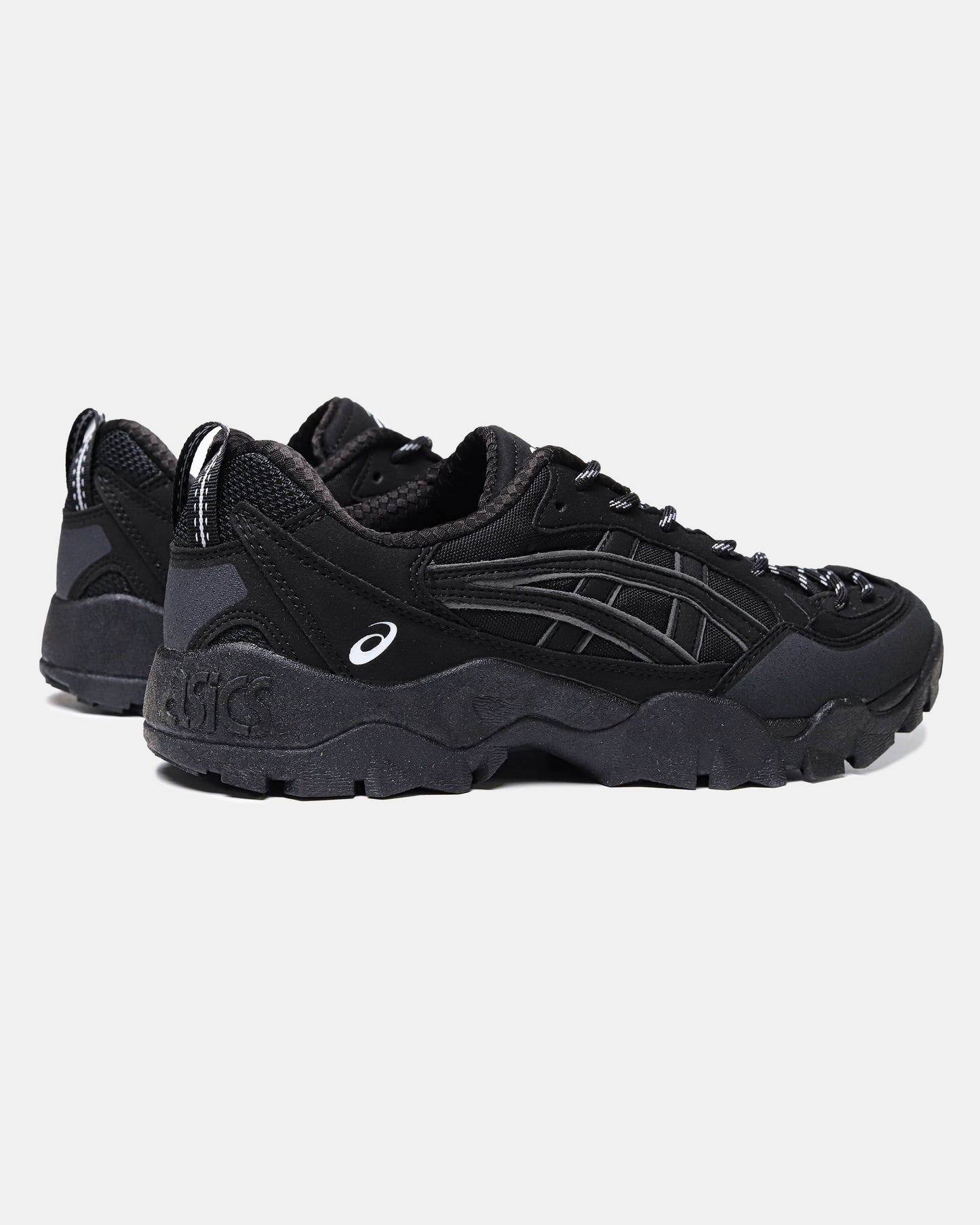 Asics Gel-Pickax Black