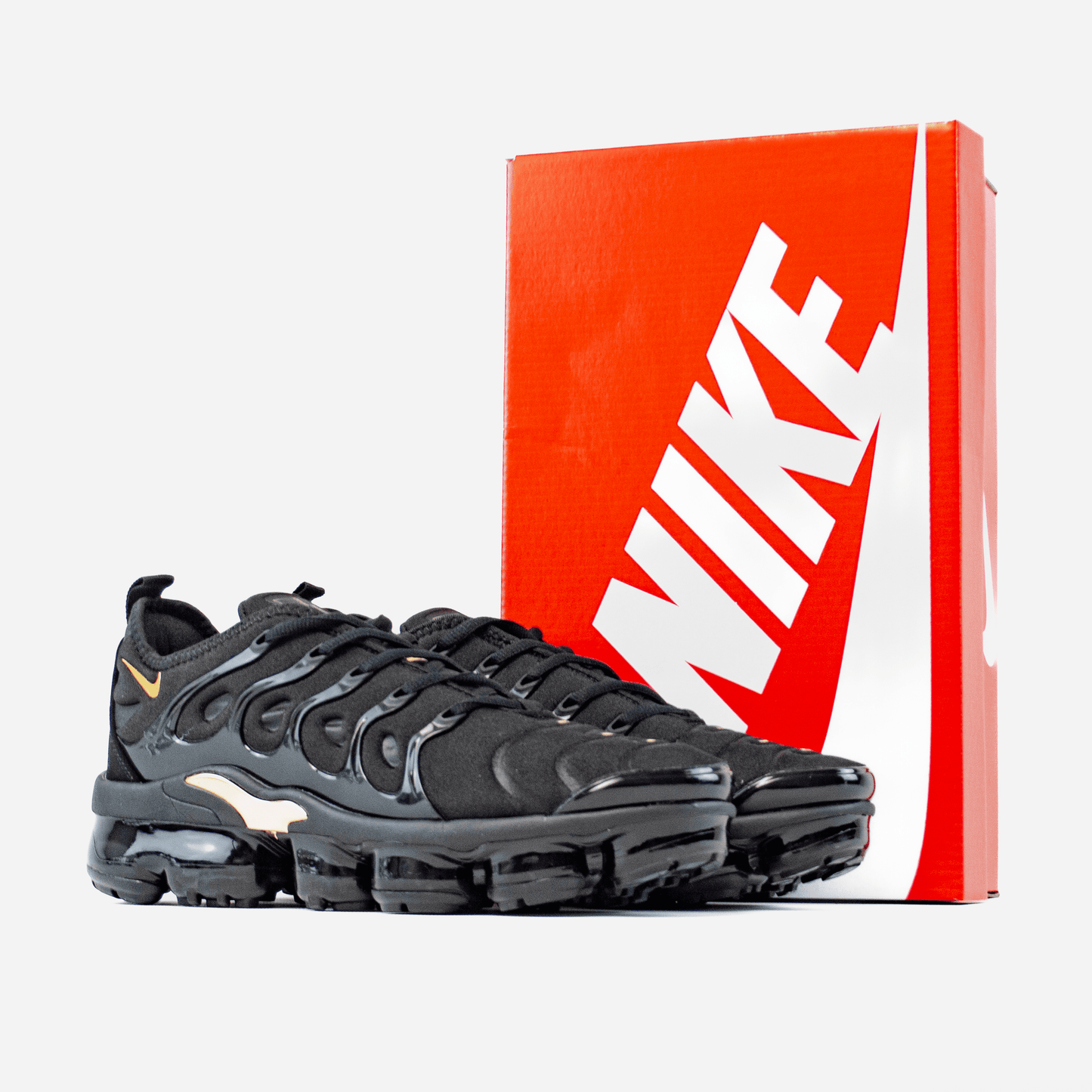 Nike Air Vapor Max Plus Black Gold