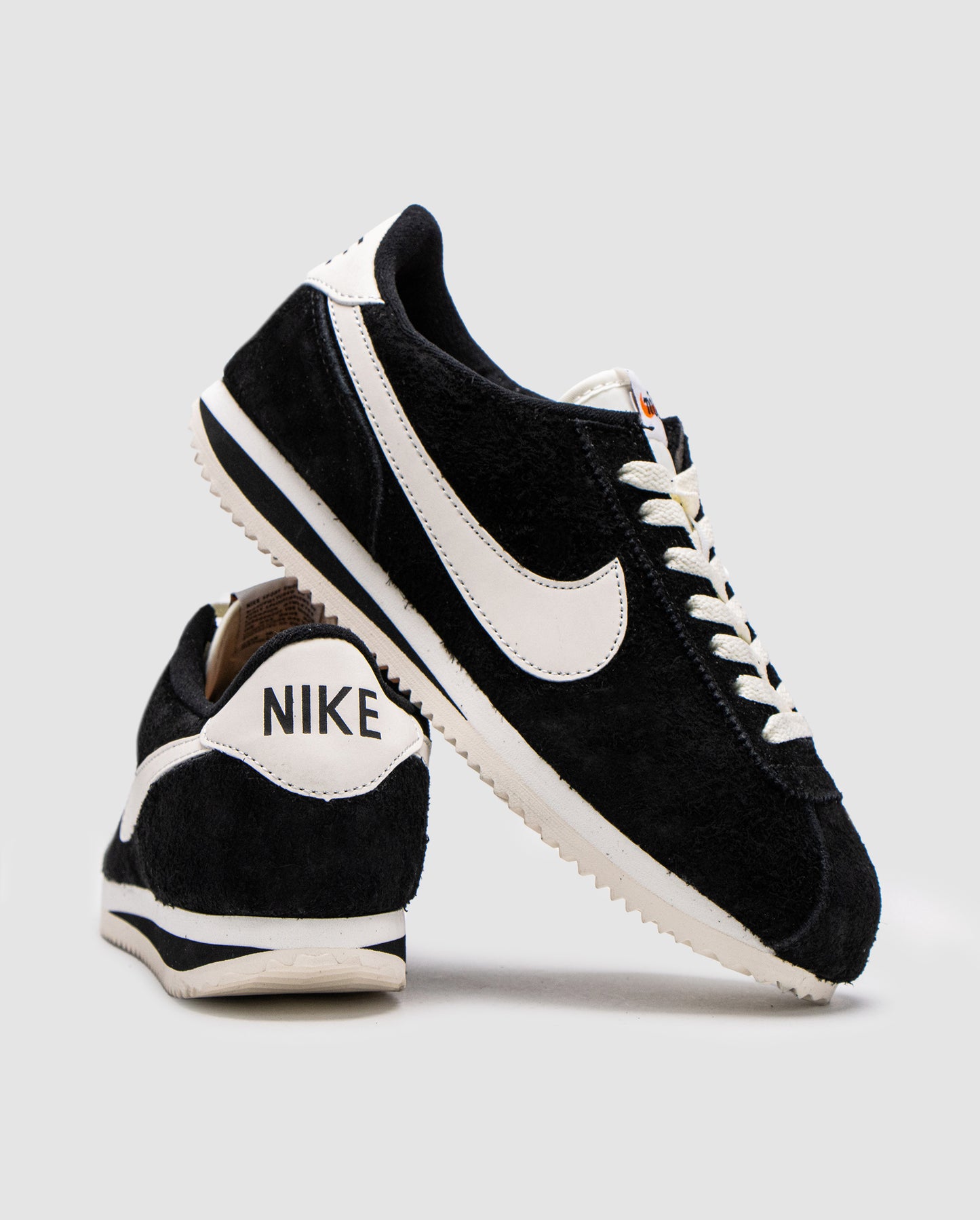 Nike Cortez Black White