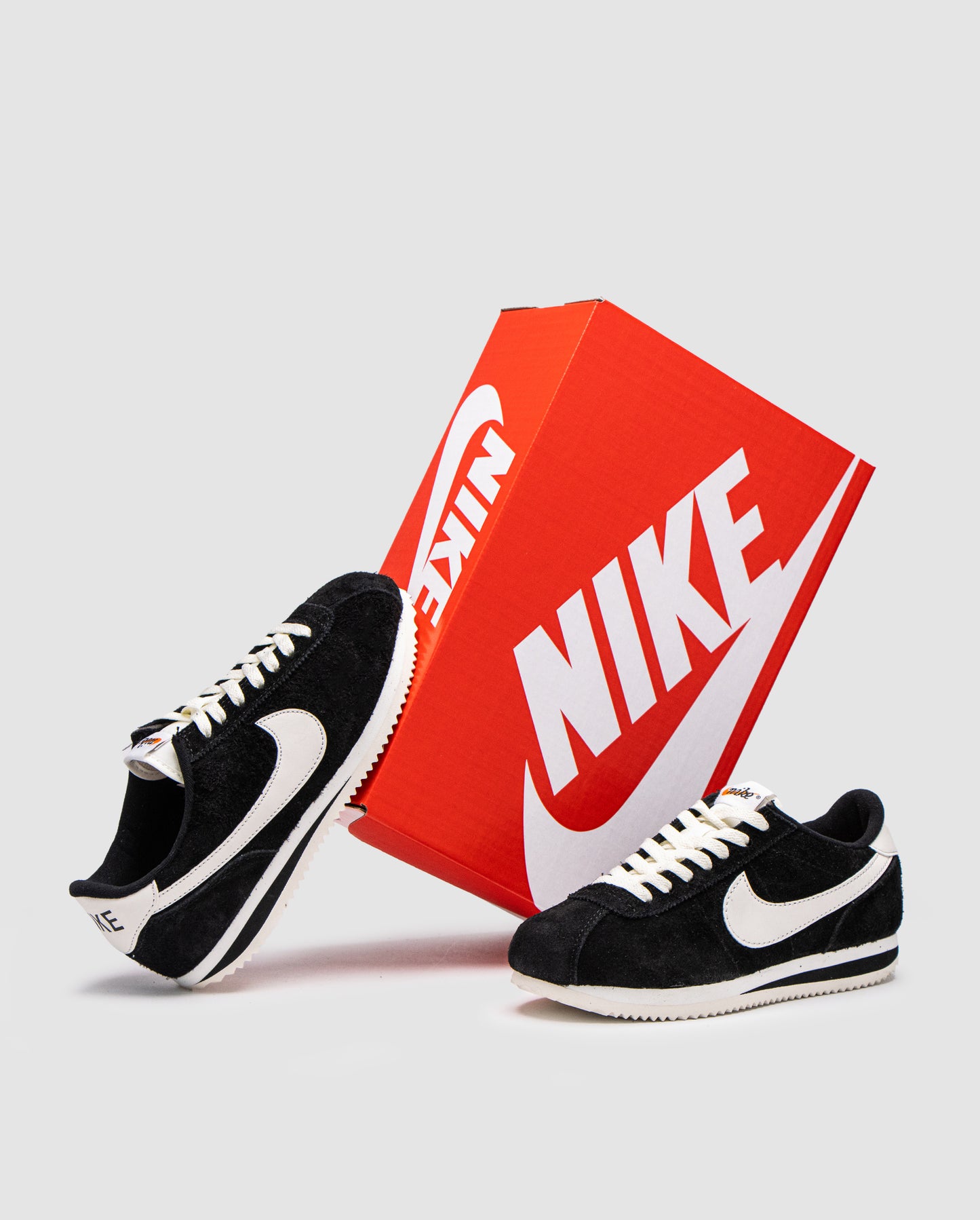 Nike Cortez Black White