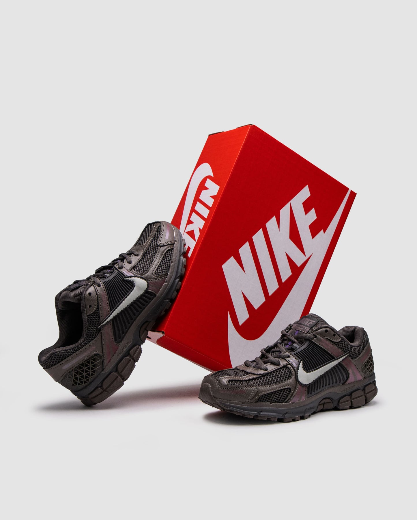 Nike Zoom Vomero 5 Cave Stone