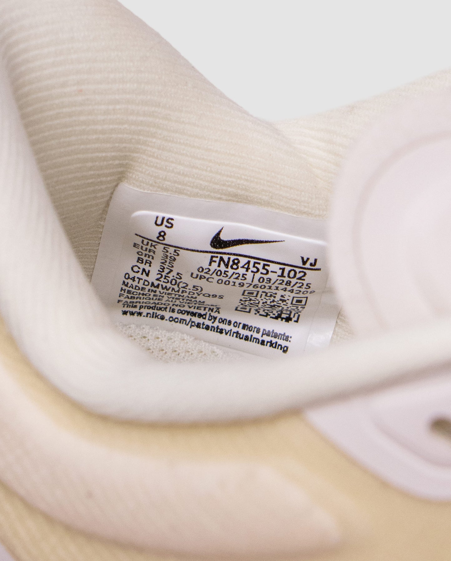 Nike Zoom Fly 6 Pale Ivory Crimson Tint