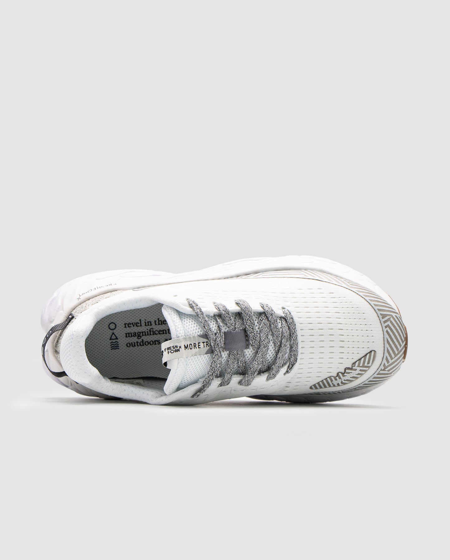 New Balance Fresh Foam x More Trail v3 White Grey
