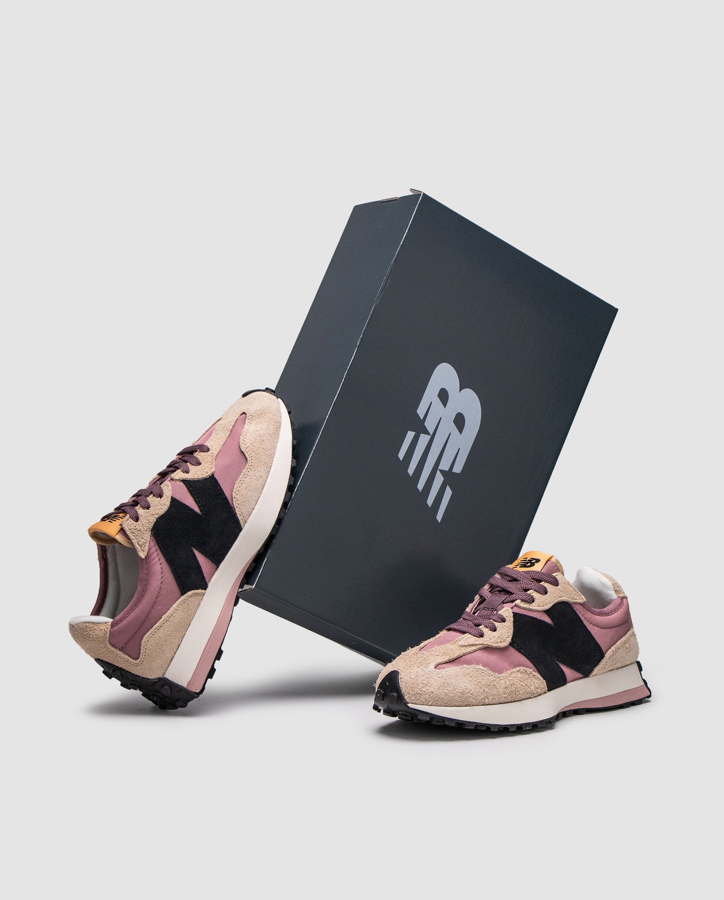 New Balance 327 Rosewood Licorice