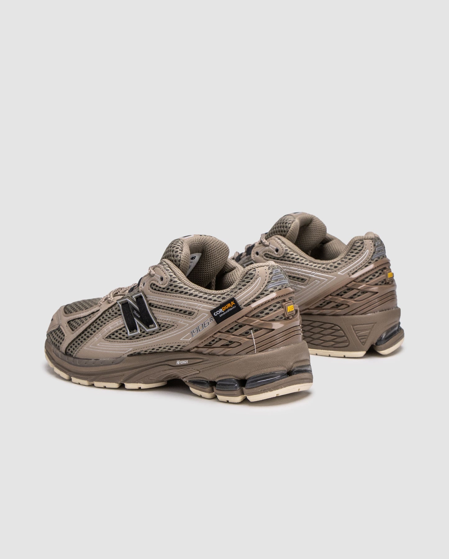 New Balance 1906R Cordura Olive