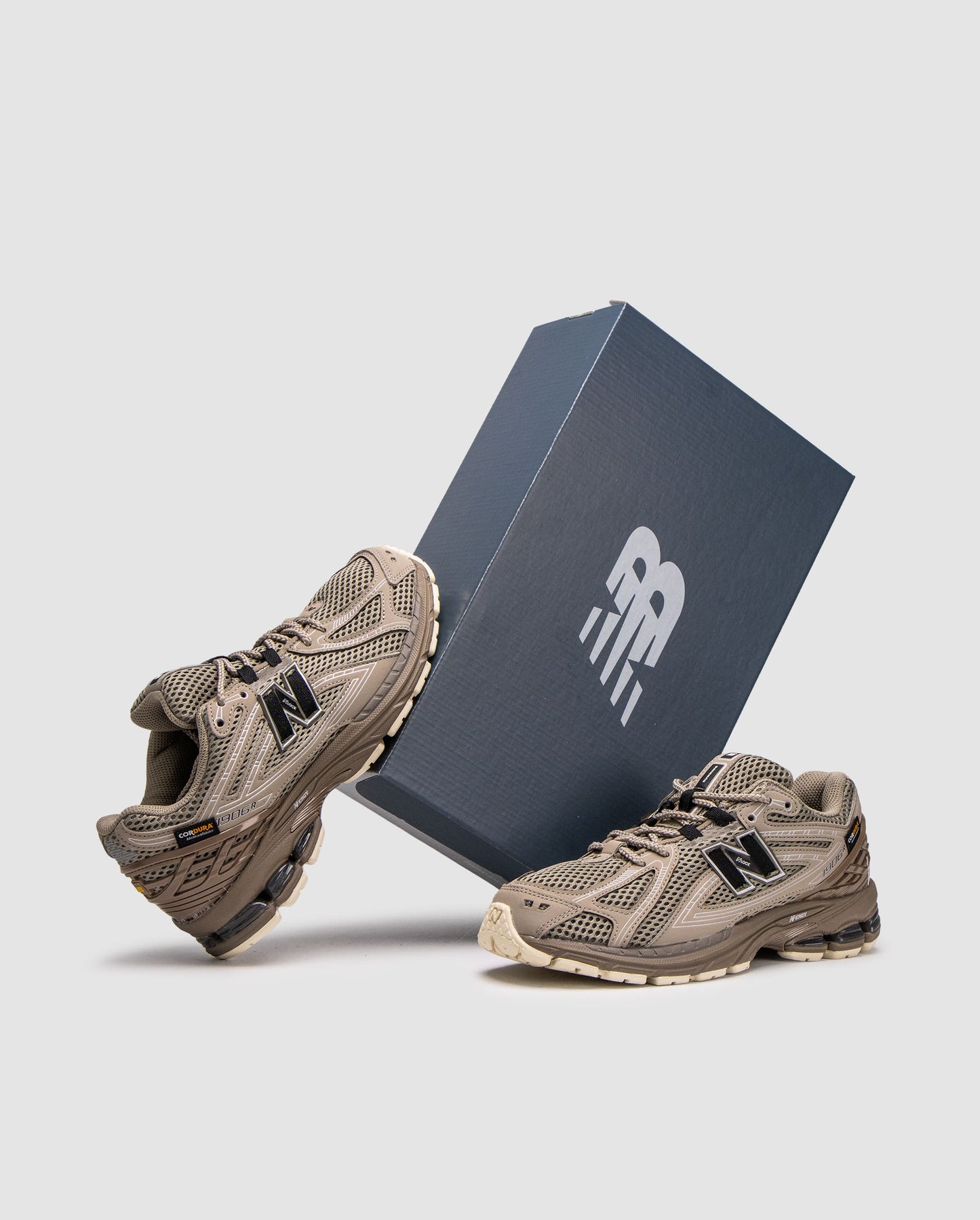 New Balance 1906R Cordura Olive