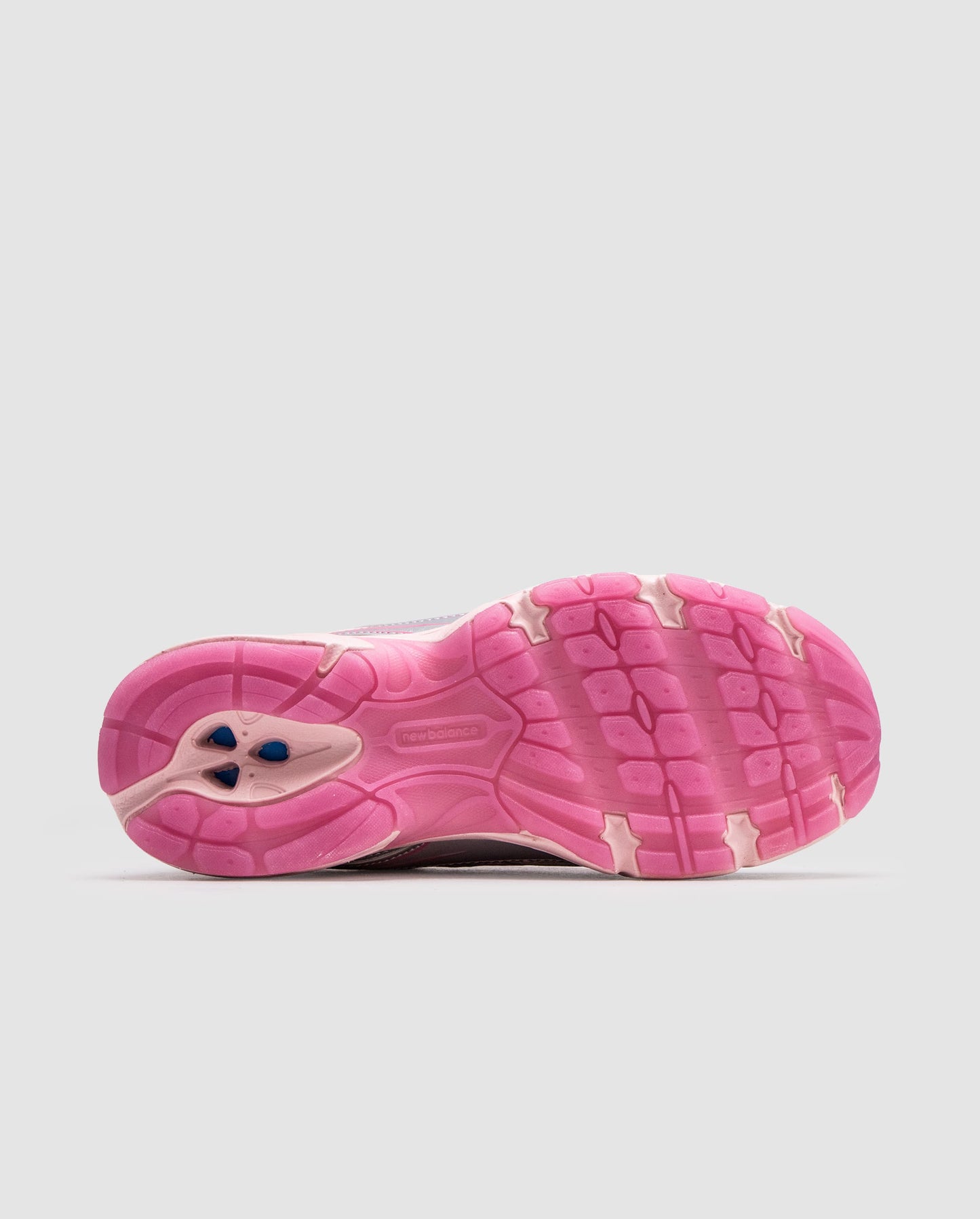 Atmos Pink x New Balance 740 Pink Vacation