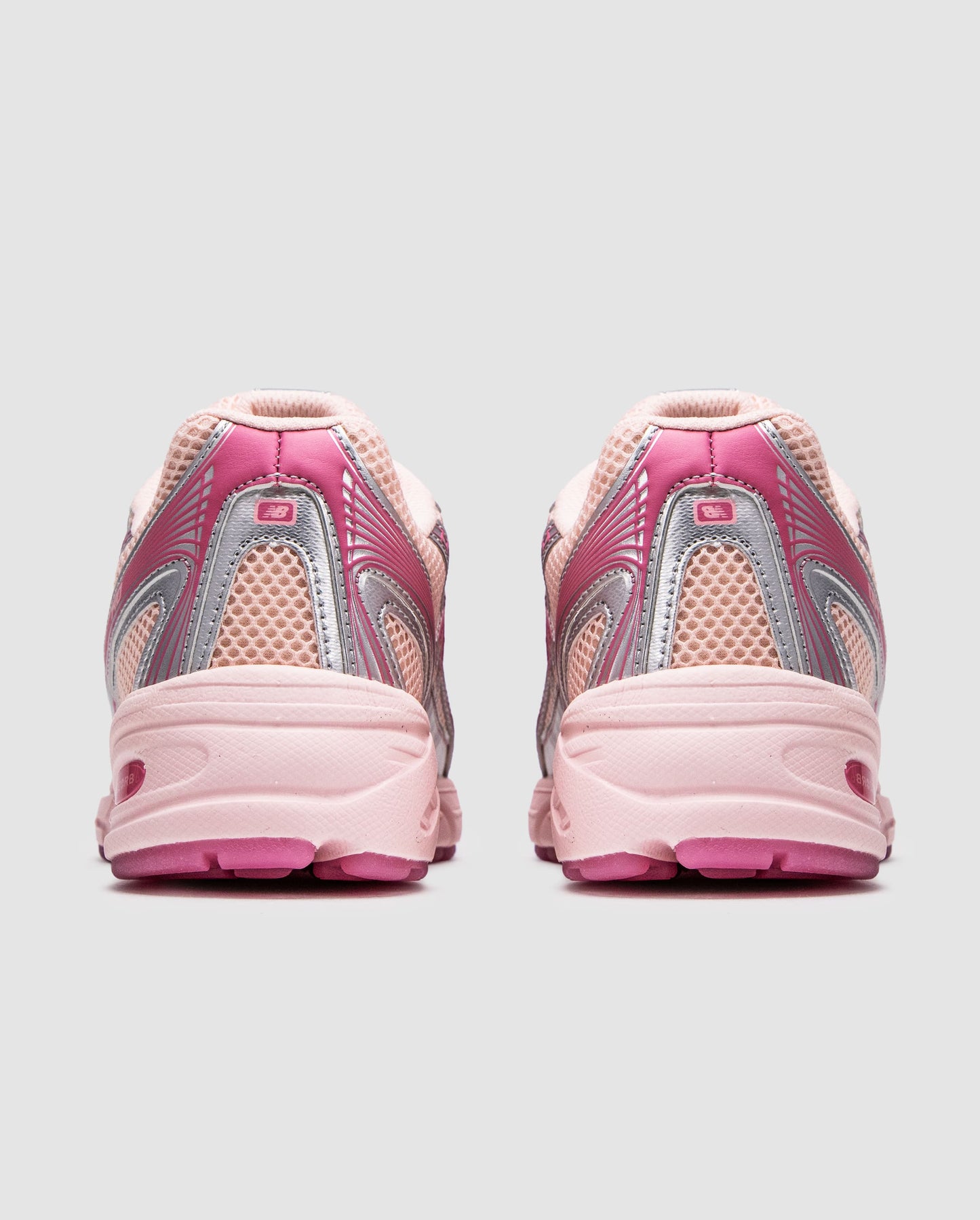 Atmos Pink x New Balance 740 Pink Vacation