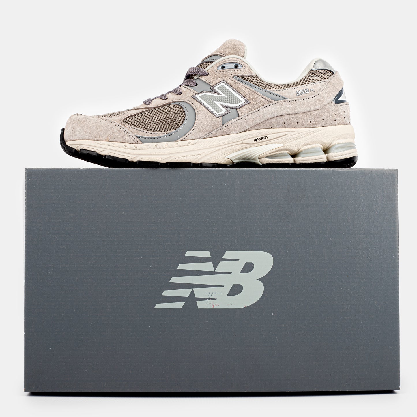 New Balance 2002R Beige