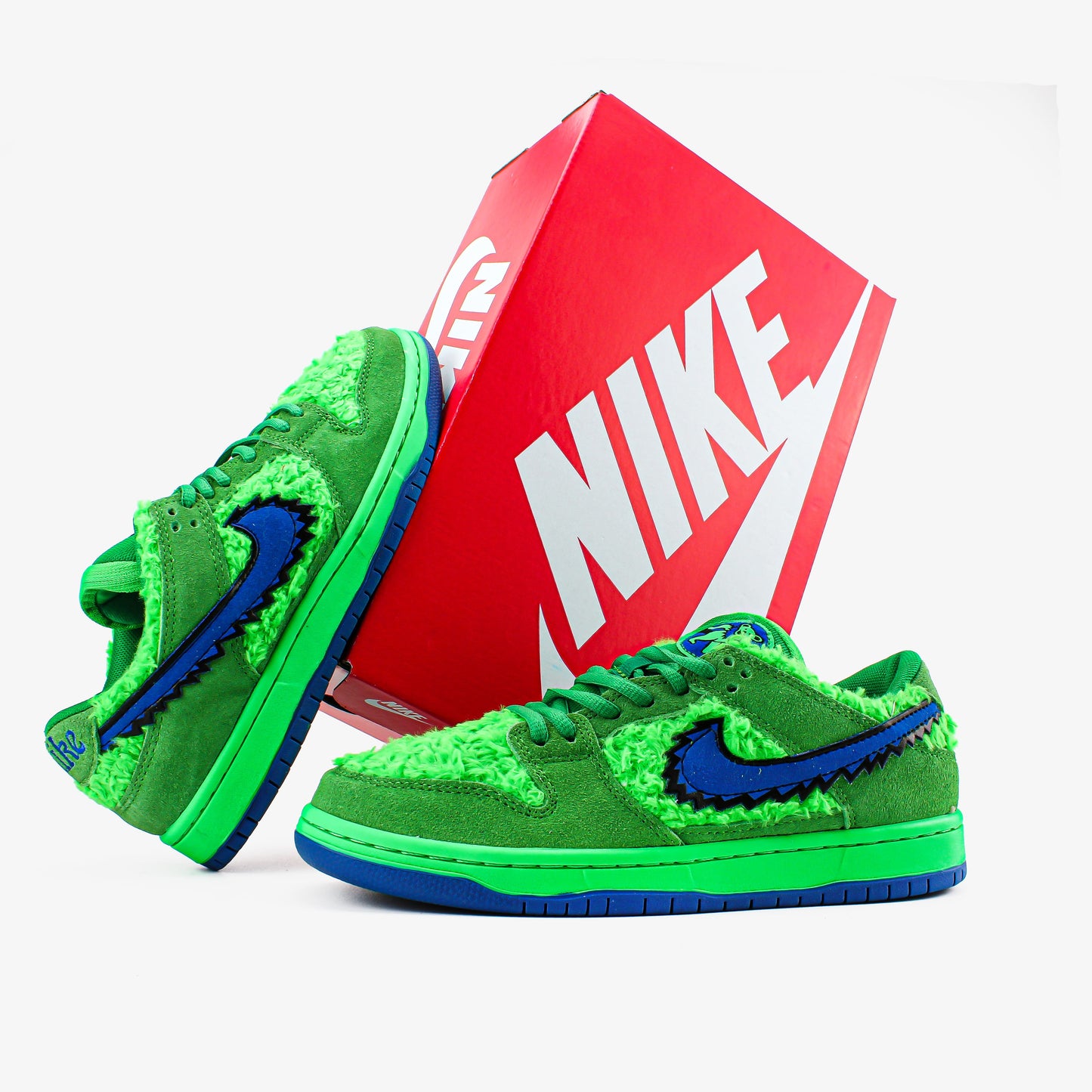 Nike SB Dunk Low Grateful Dead Bears Green