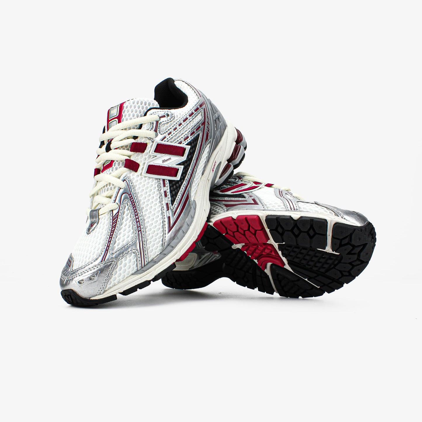 New Balance 1906R Silver Classic Crimson